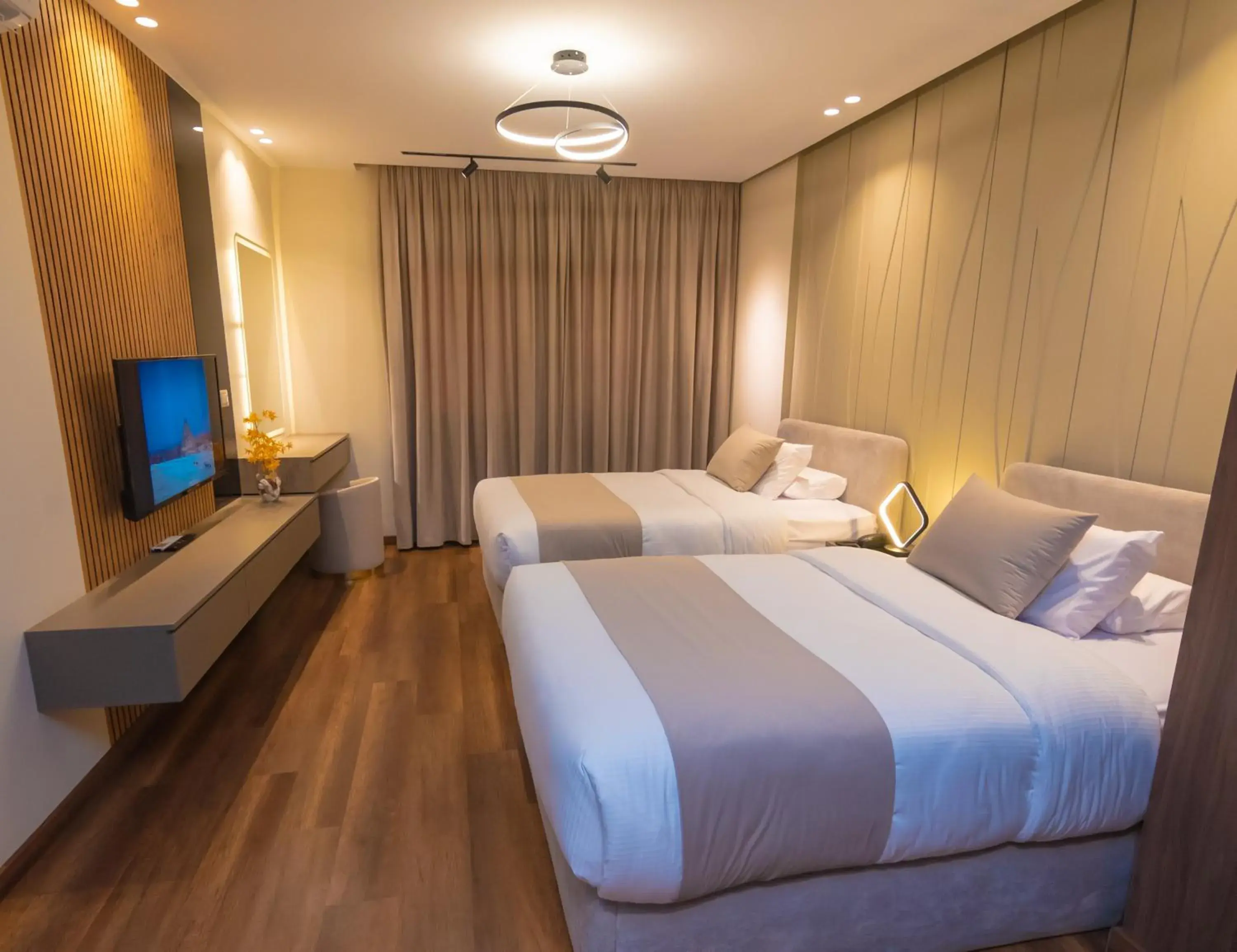 Superior Twin Room with City View - single occupancy in Spire West Hotel Superior Twin Room with City View - single occupancy in Spire West Hotel