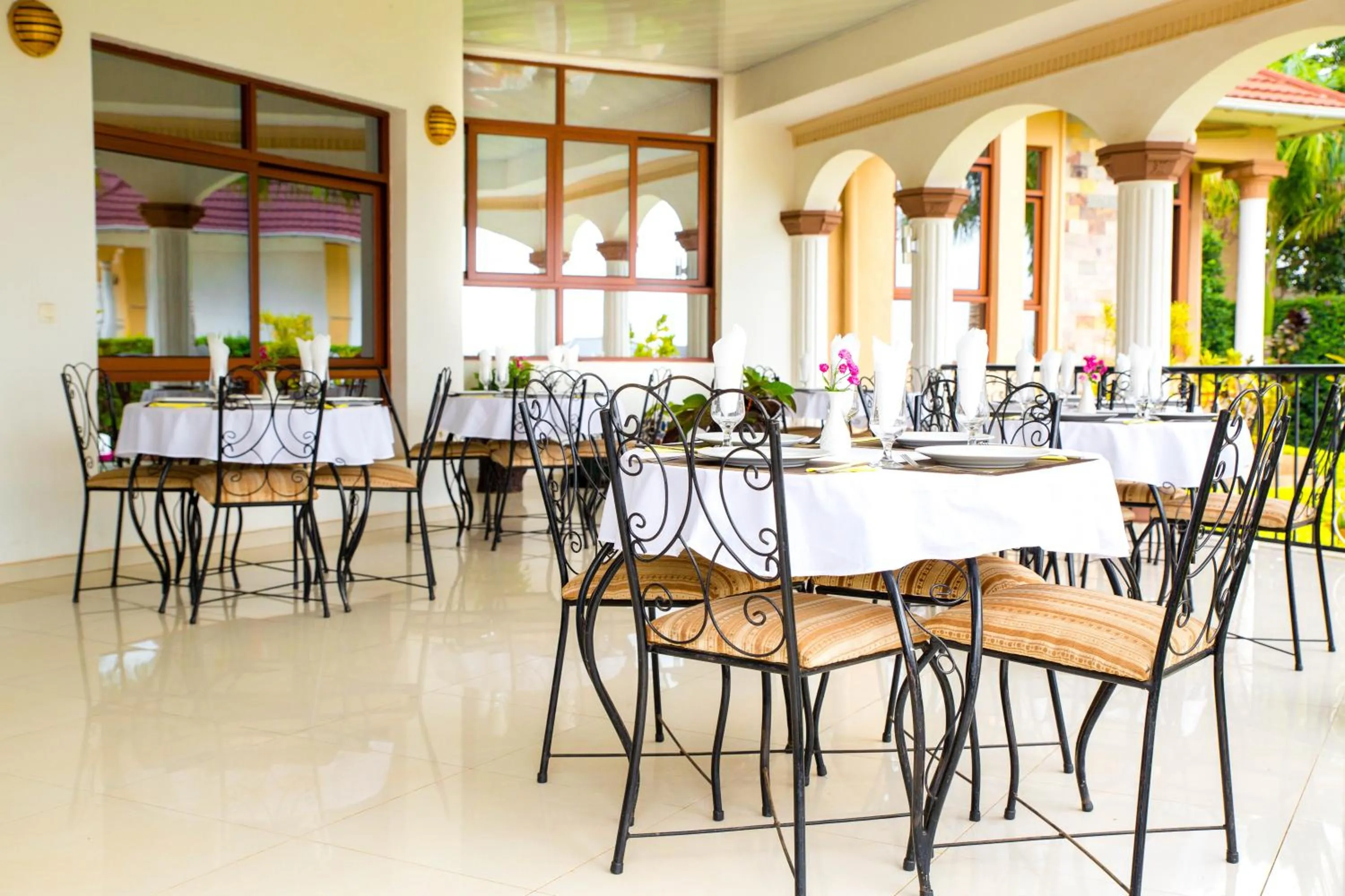 Mountain's View Hotel