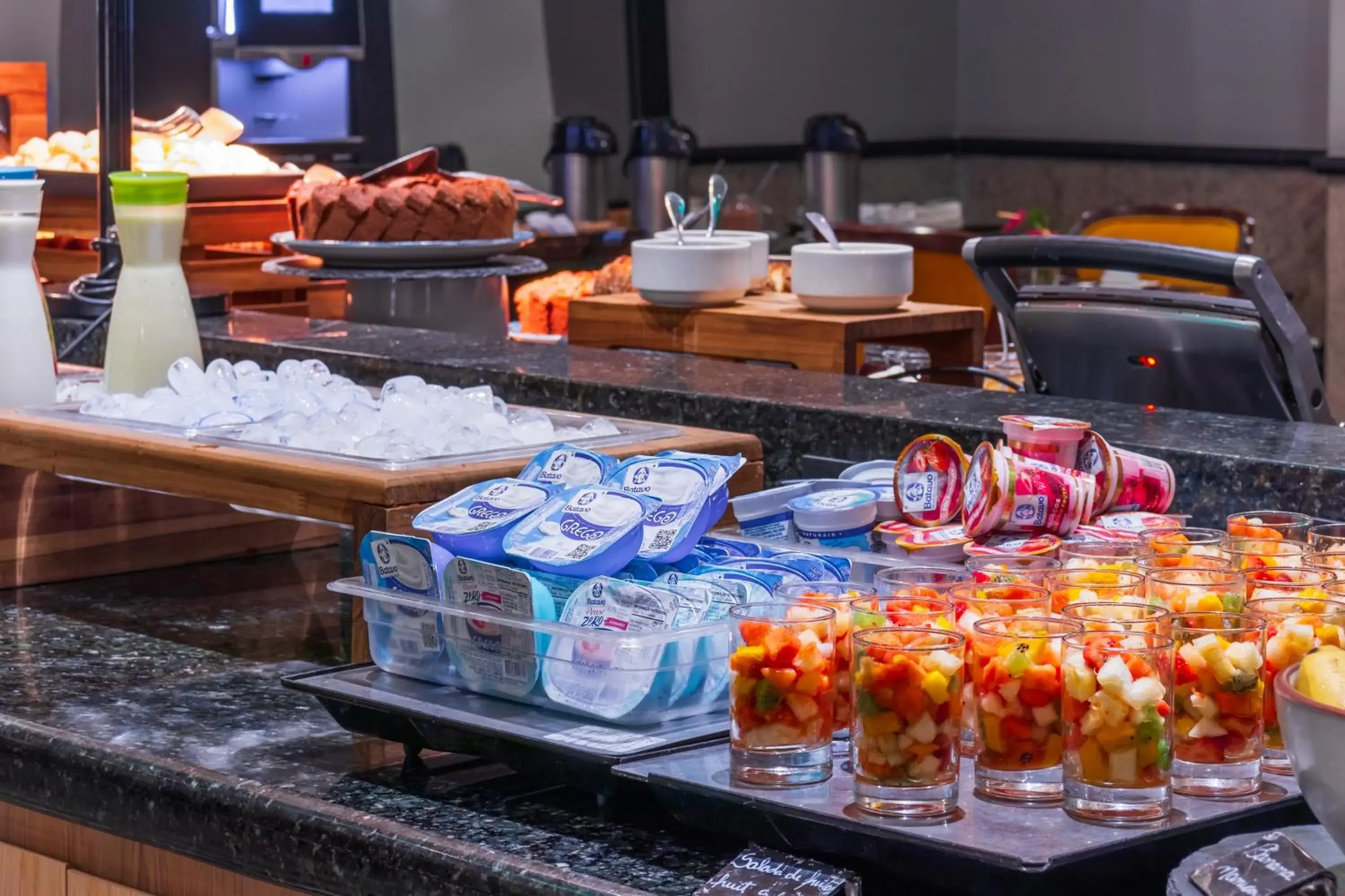 Food and drinks in Parque Balneário Hotel Santos by Castelo Itaipava Food and drinks in Parque Balneário Hotel Santos by Castelo Itaipava