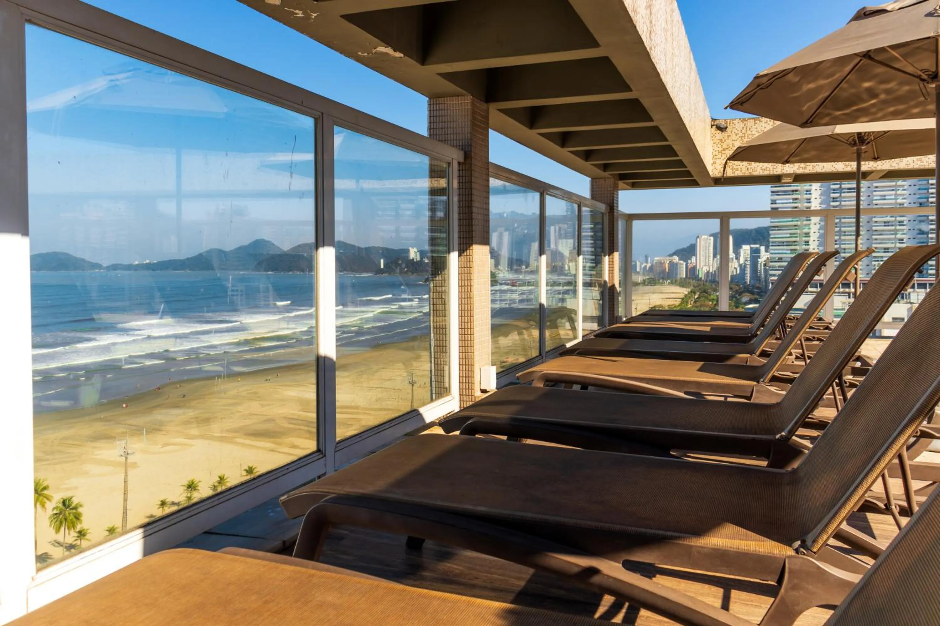 Day in Parque Balneário Hotel Santos by Castelo Itaipava