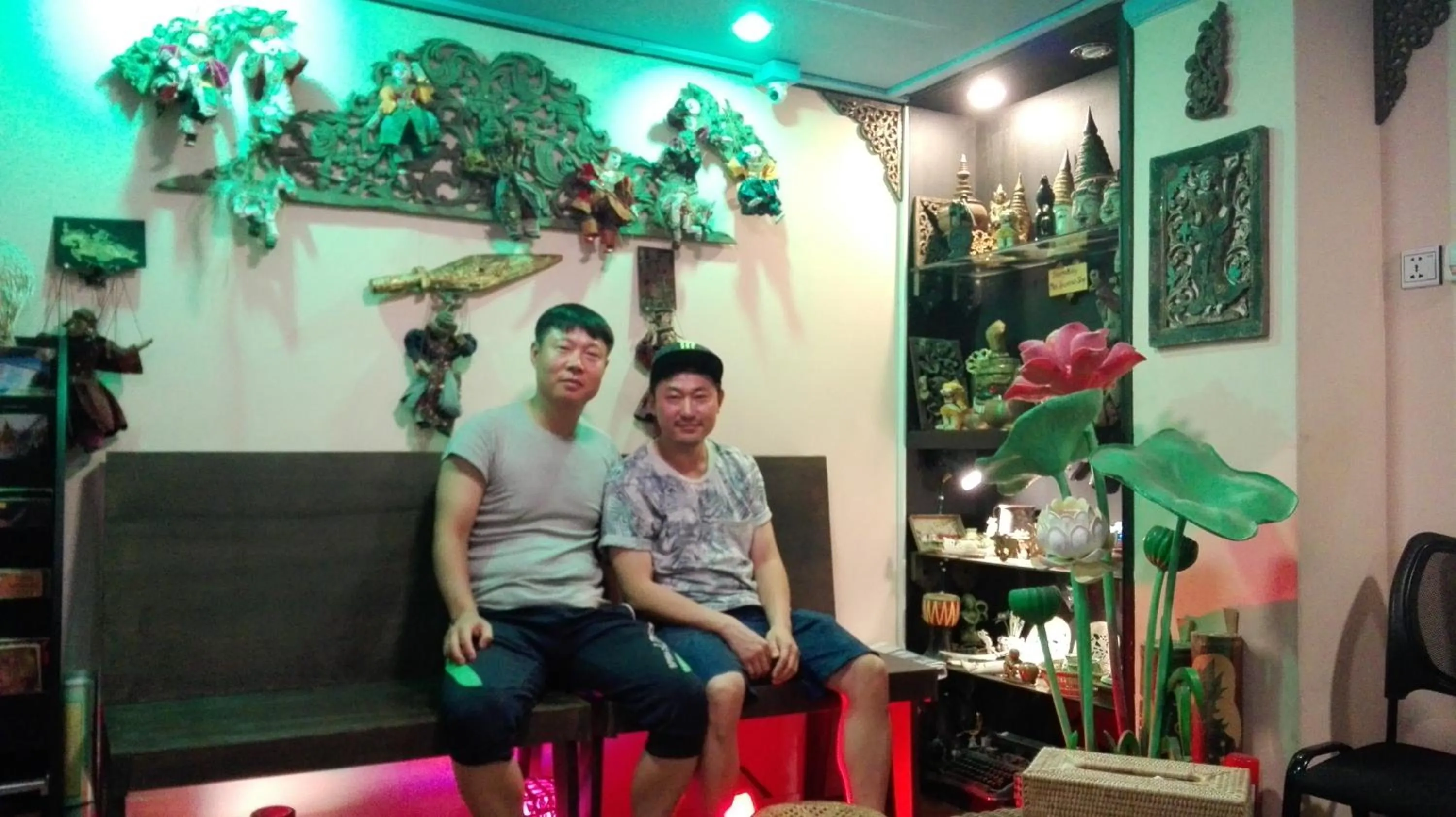 People in Shannkalay Hostel