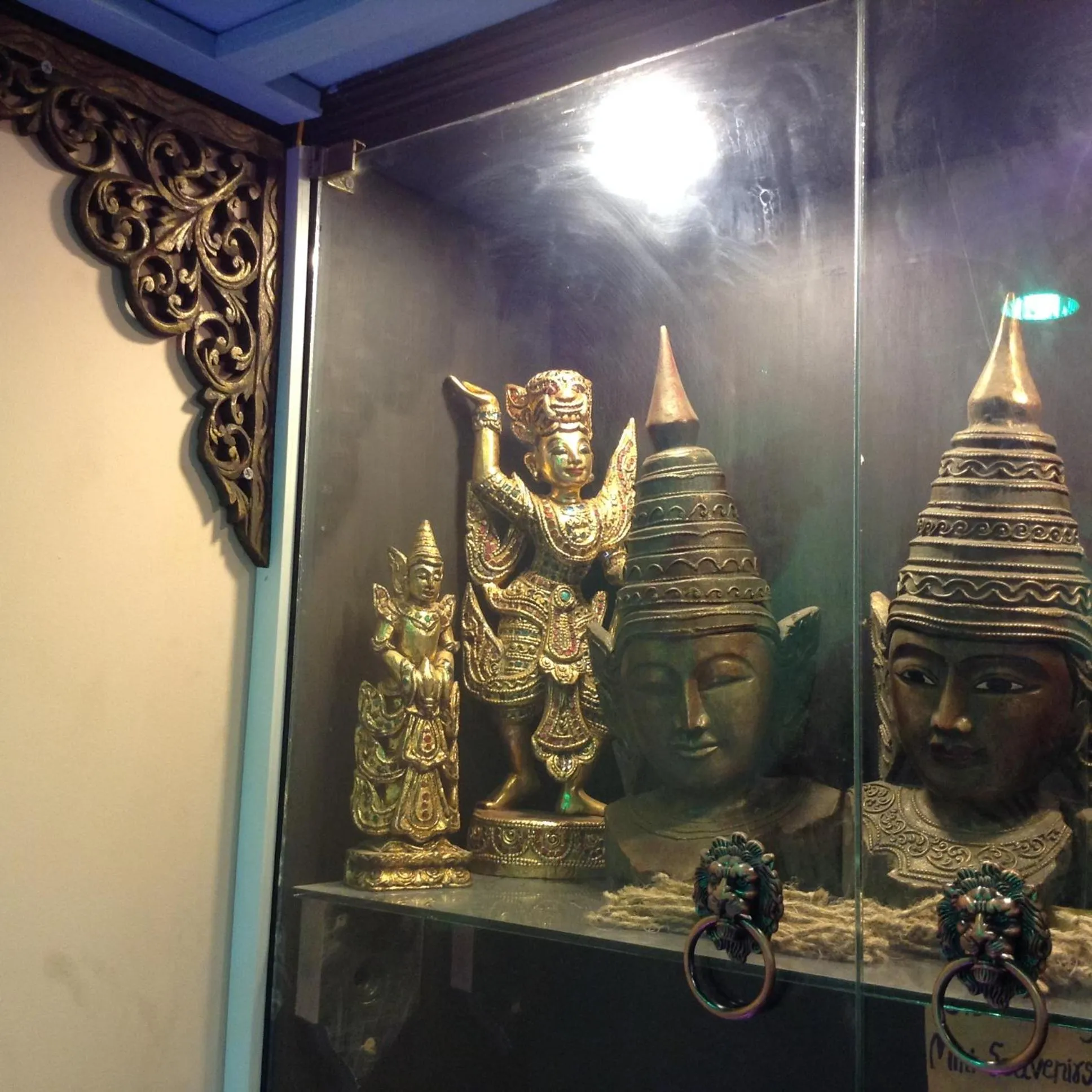 On-site shops in Shannkalay Hostel