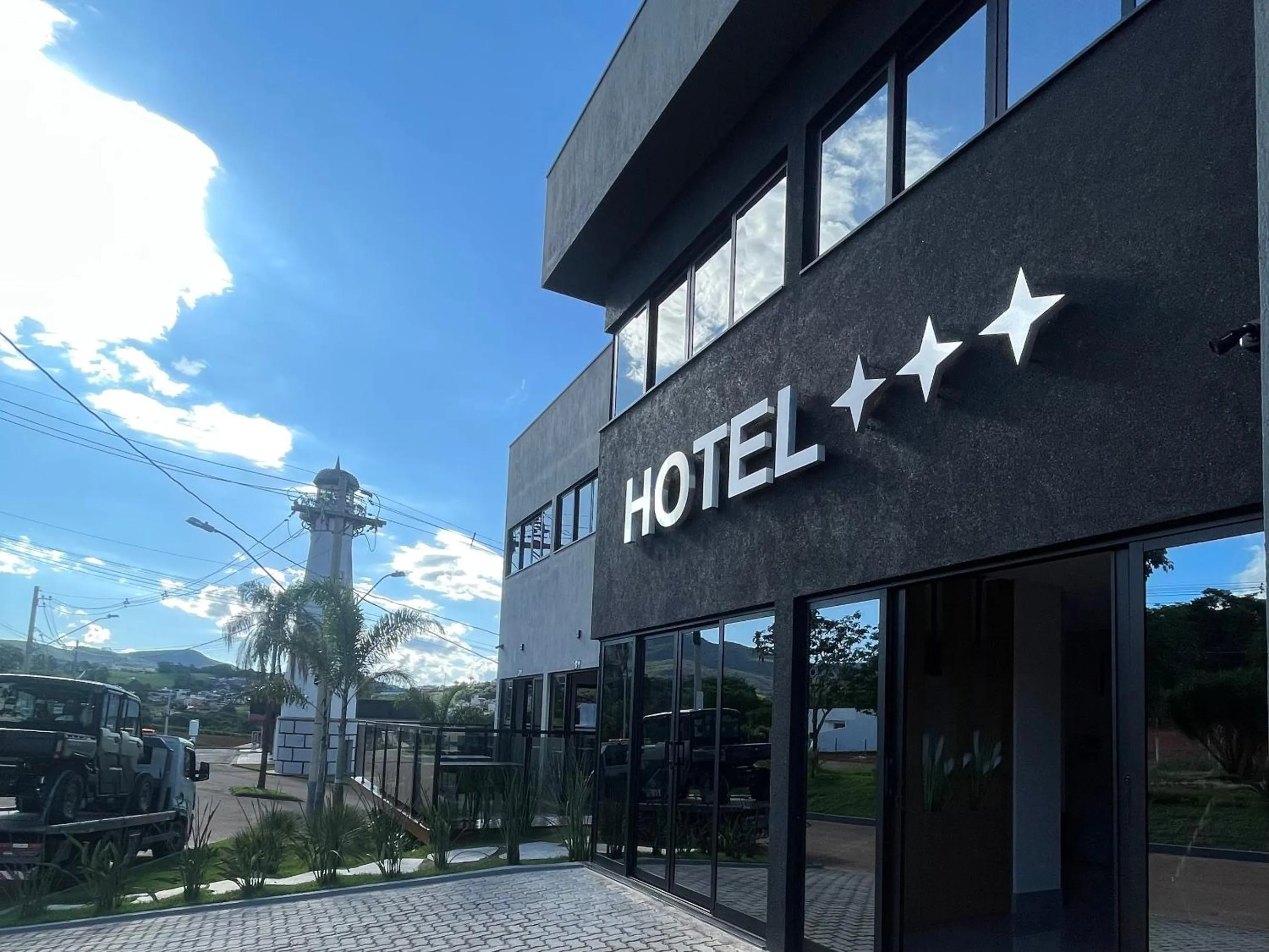 Escarpas Styles Hotel