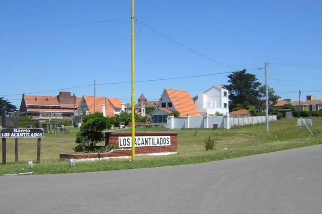 Neighbourhood in Casa Acantilados Playa & Golf