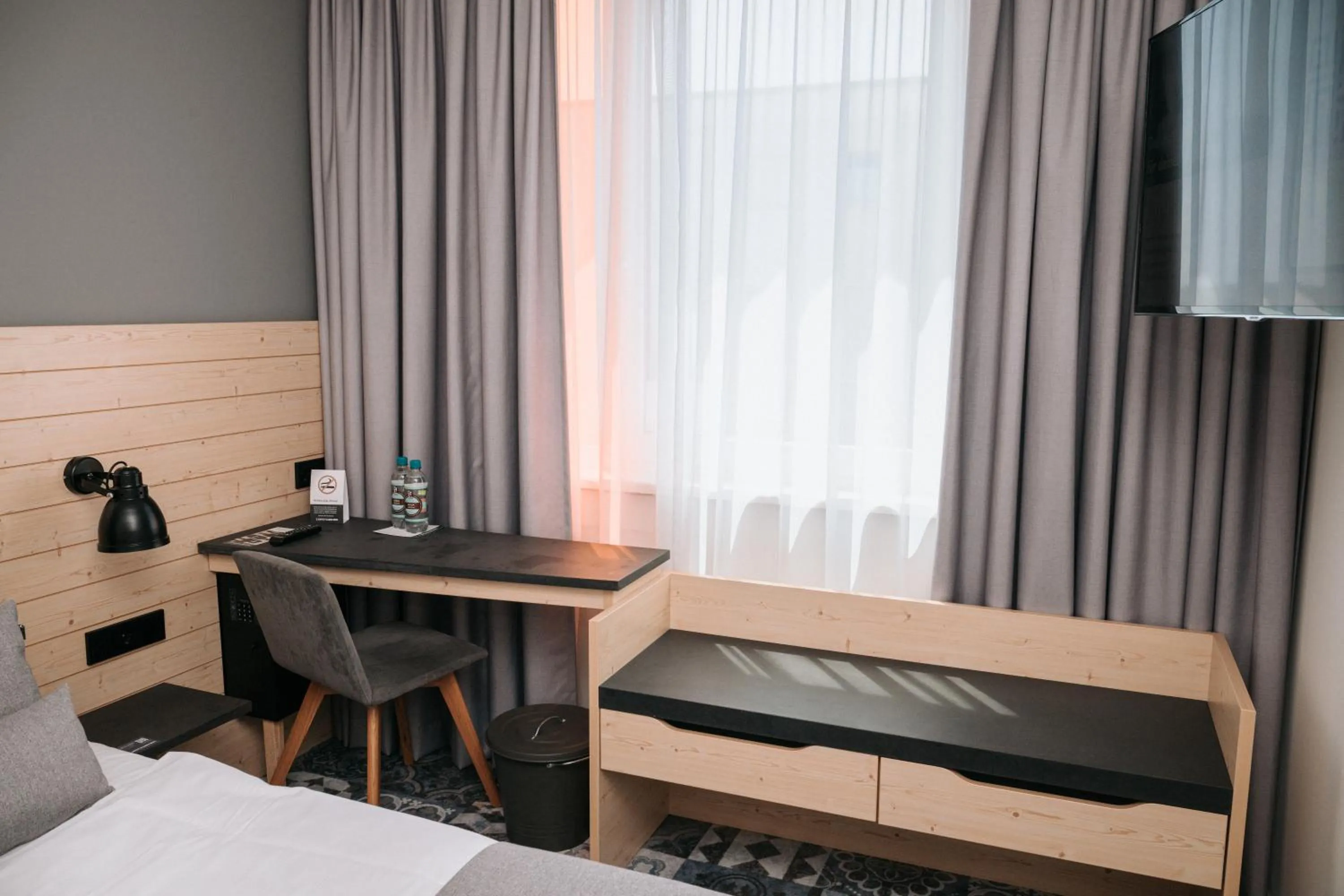 Photo of the whole room, Bed in Coffee Fellows Hotel München-Freiham