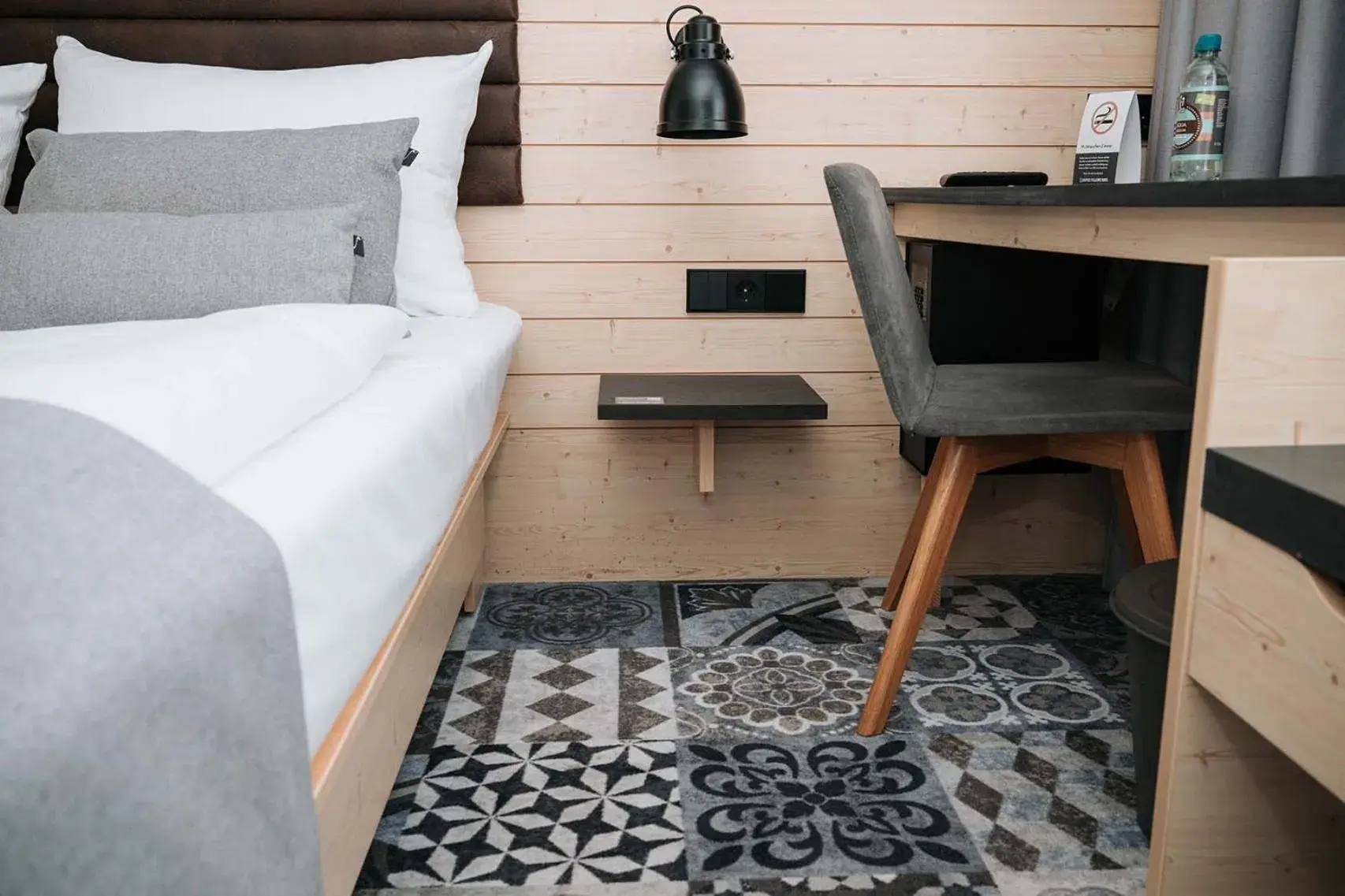 Photo of the whole room, Bed in Coffee Fellows Hotel München-Freiham Photo of the whole room, Bed in Coffee Fellows Hotel München-Freiham