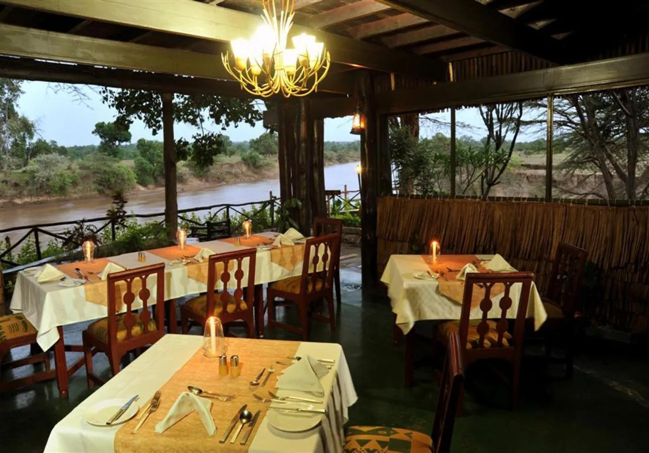 Restaurant/places to eat in Mara River Lodge