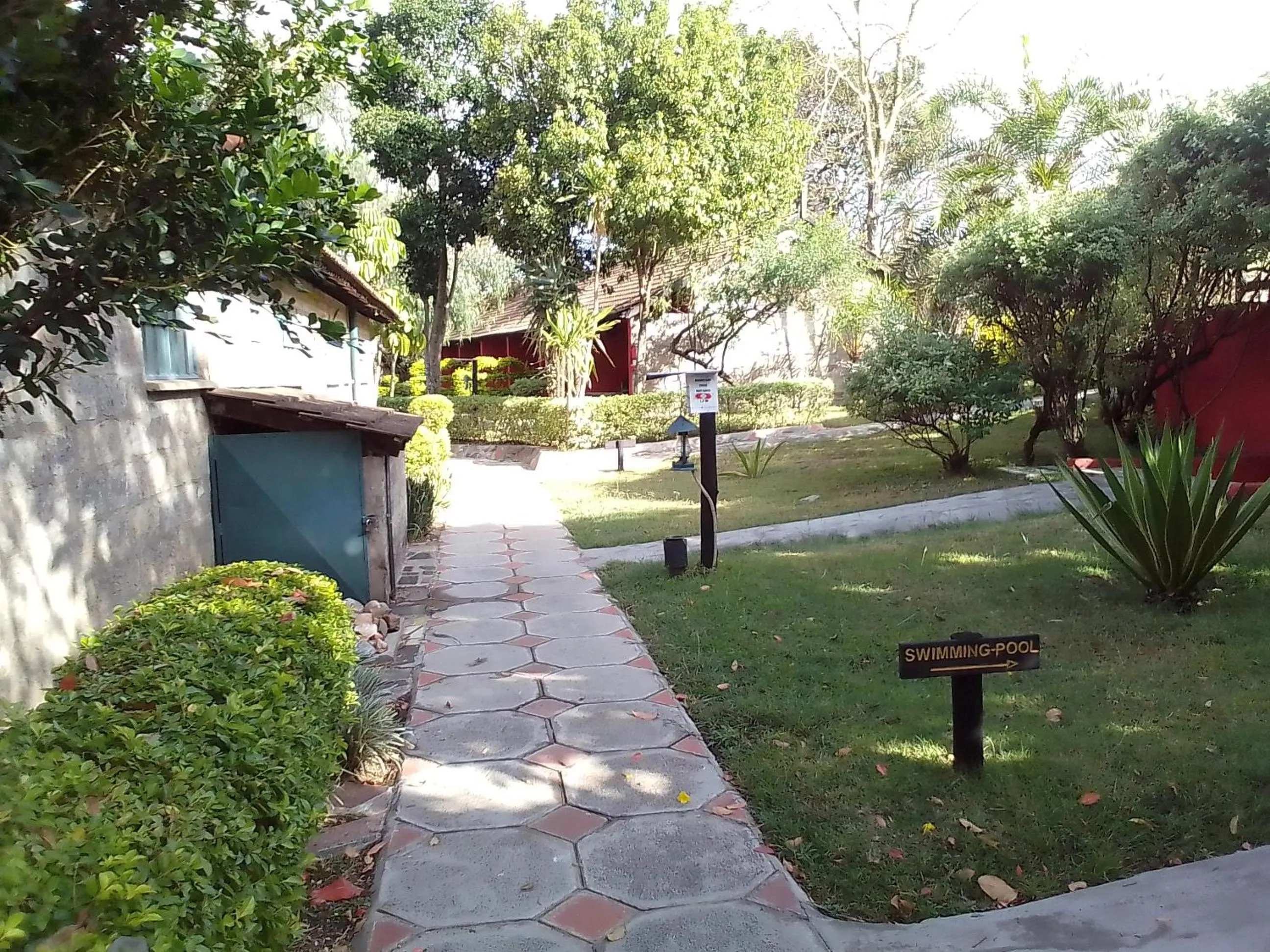 Swimming pool in Mara River Lodge