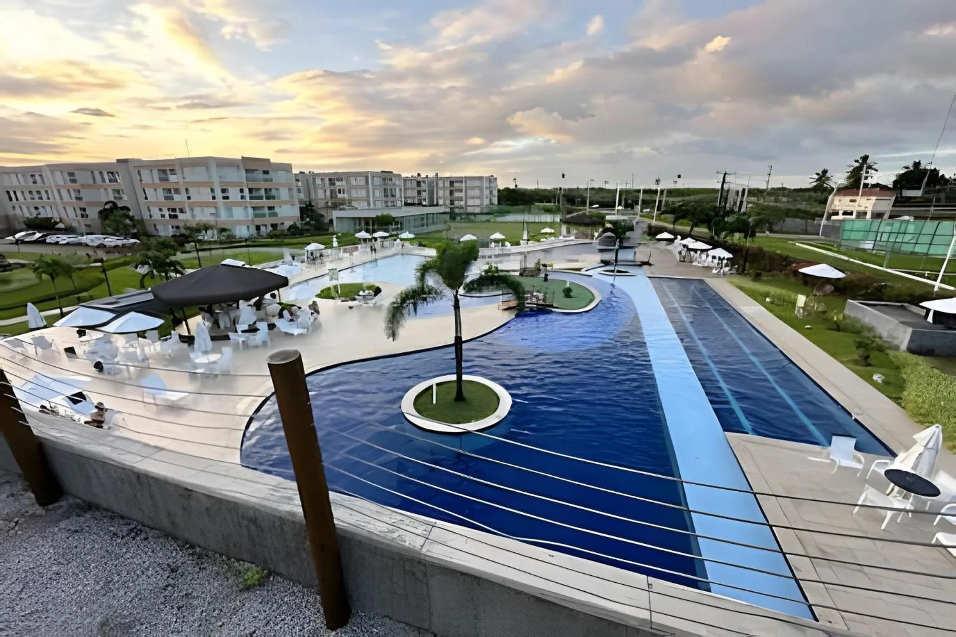 Pool view in Flat Resort Muro Alto