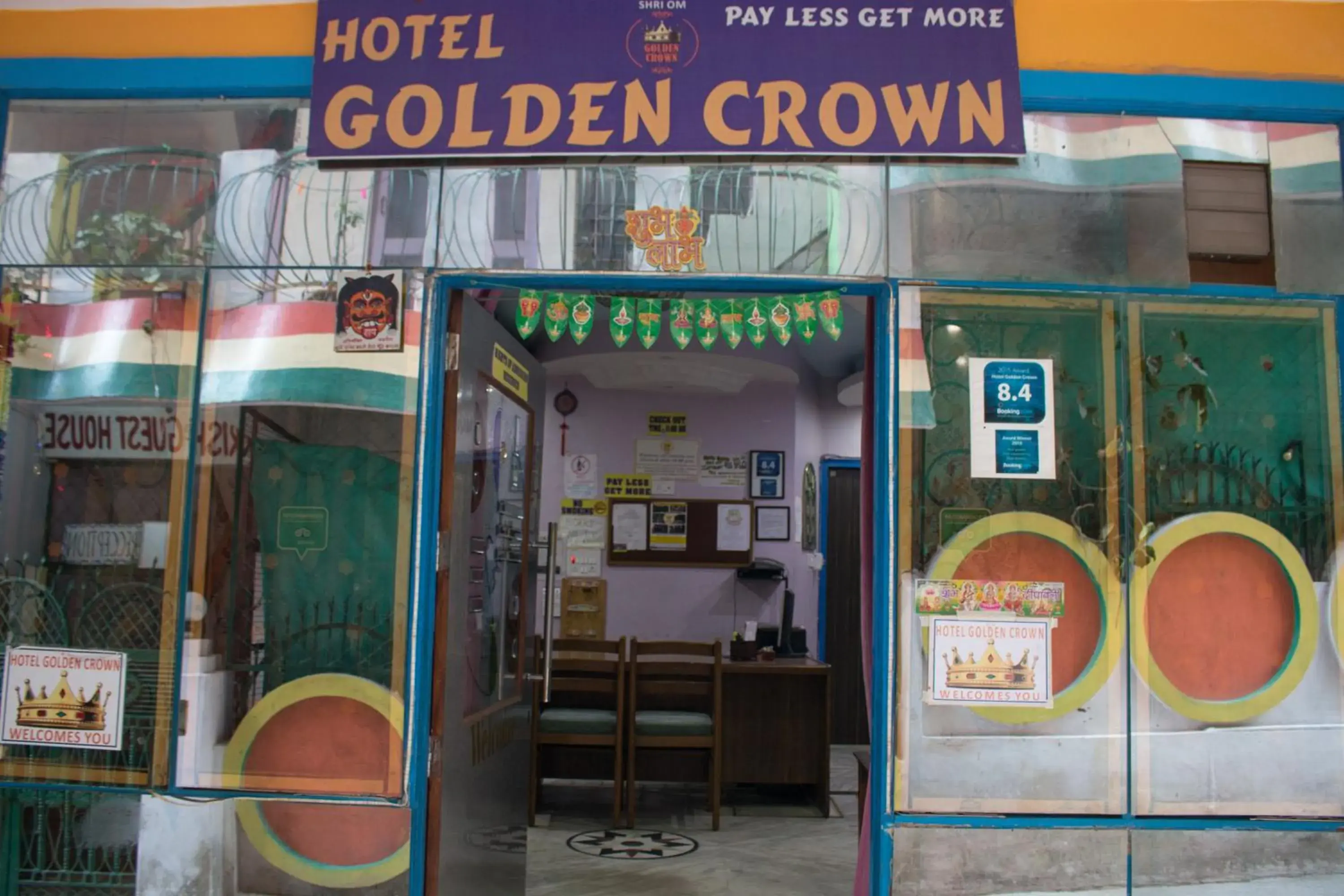 Lobby or reception in Hotel Golden Crown Laxman Jhula Lobby or reception in Hotel Golden Crown Laxman Jhula