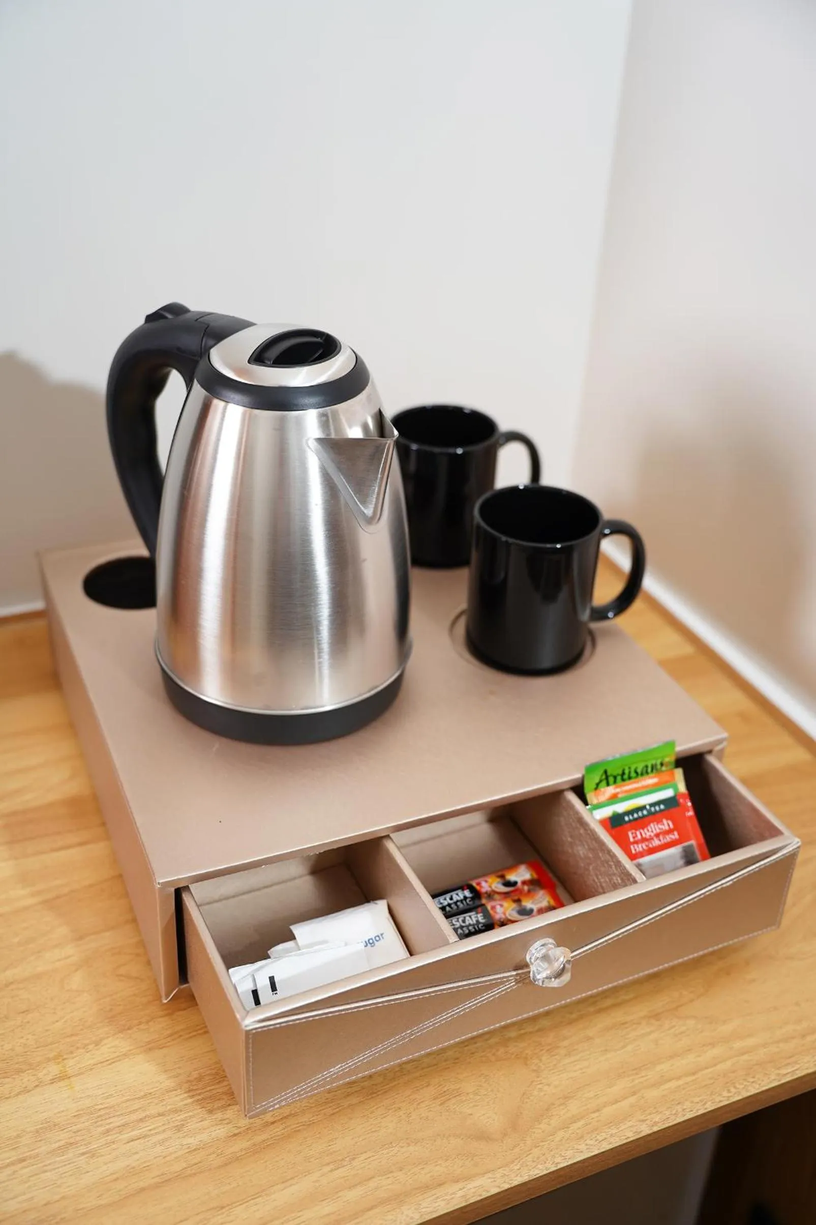 Coffee/tea facilities in Gonzales Hotel