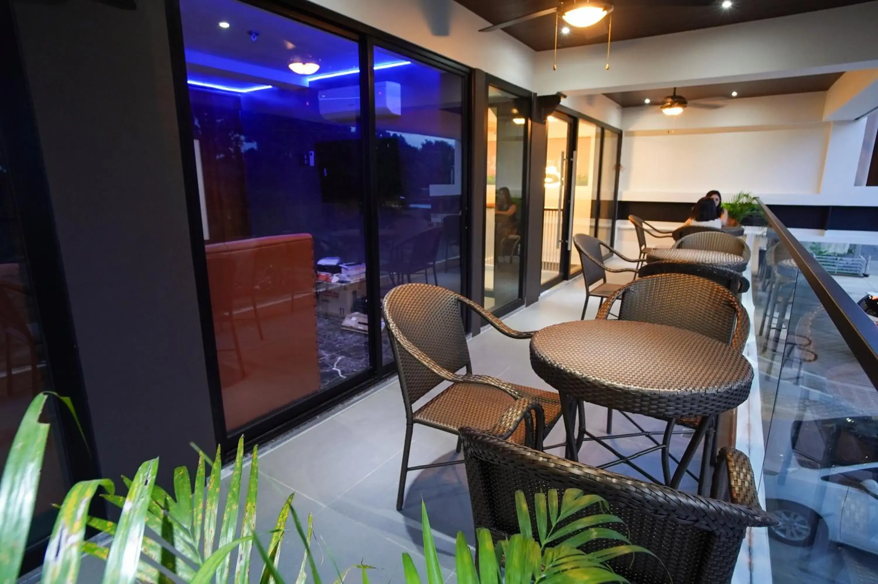 Restaurant/places to eat in Gonzales Hotel Restaurant/places to eat in Gonzales Hotel