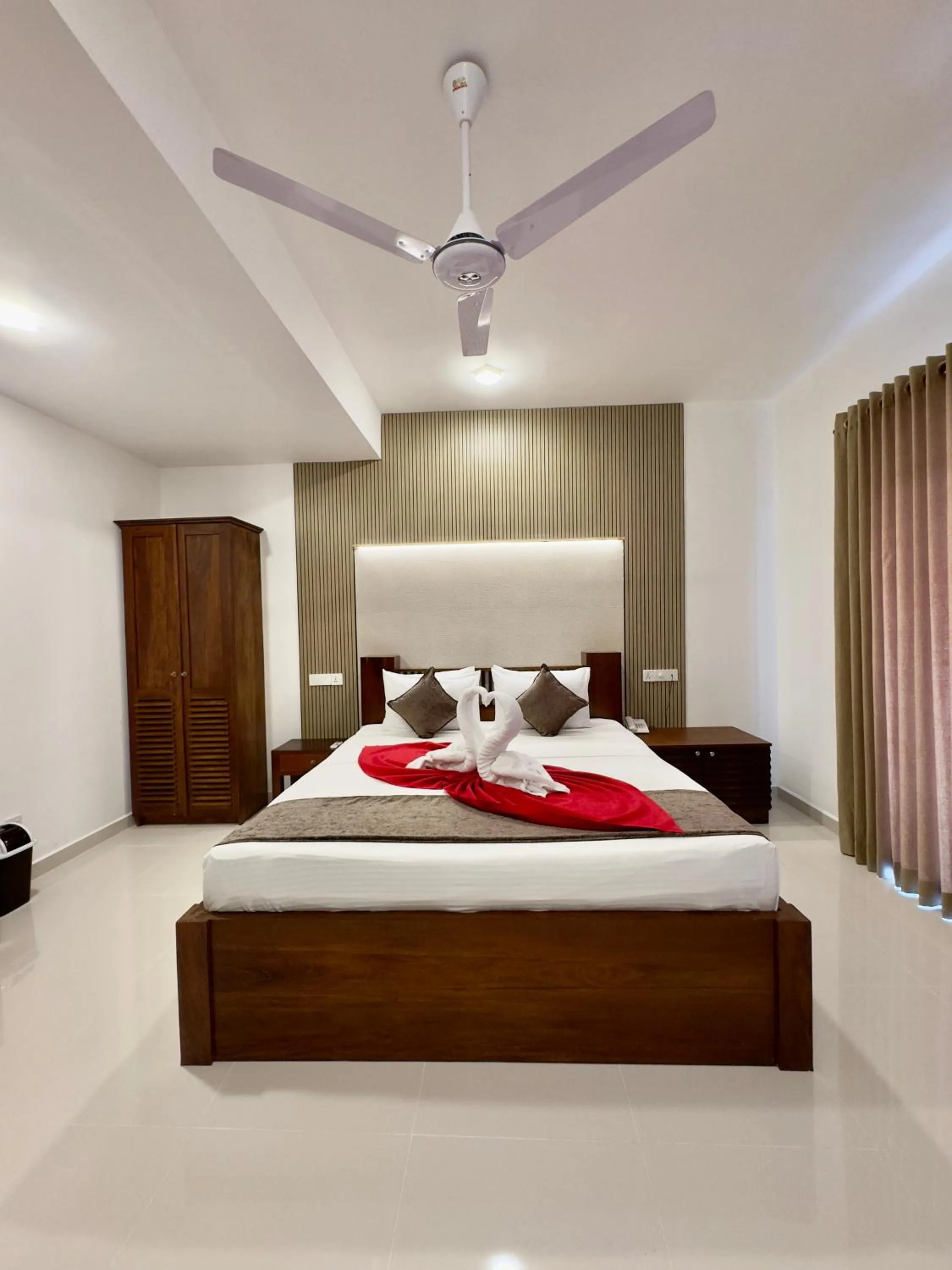 Bed in Sevonra Beach Resort