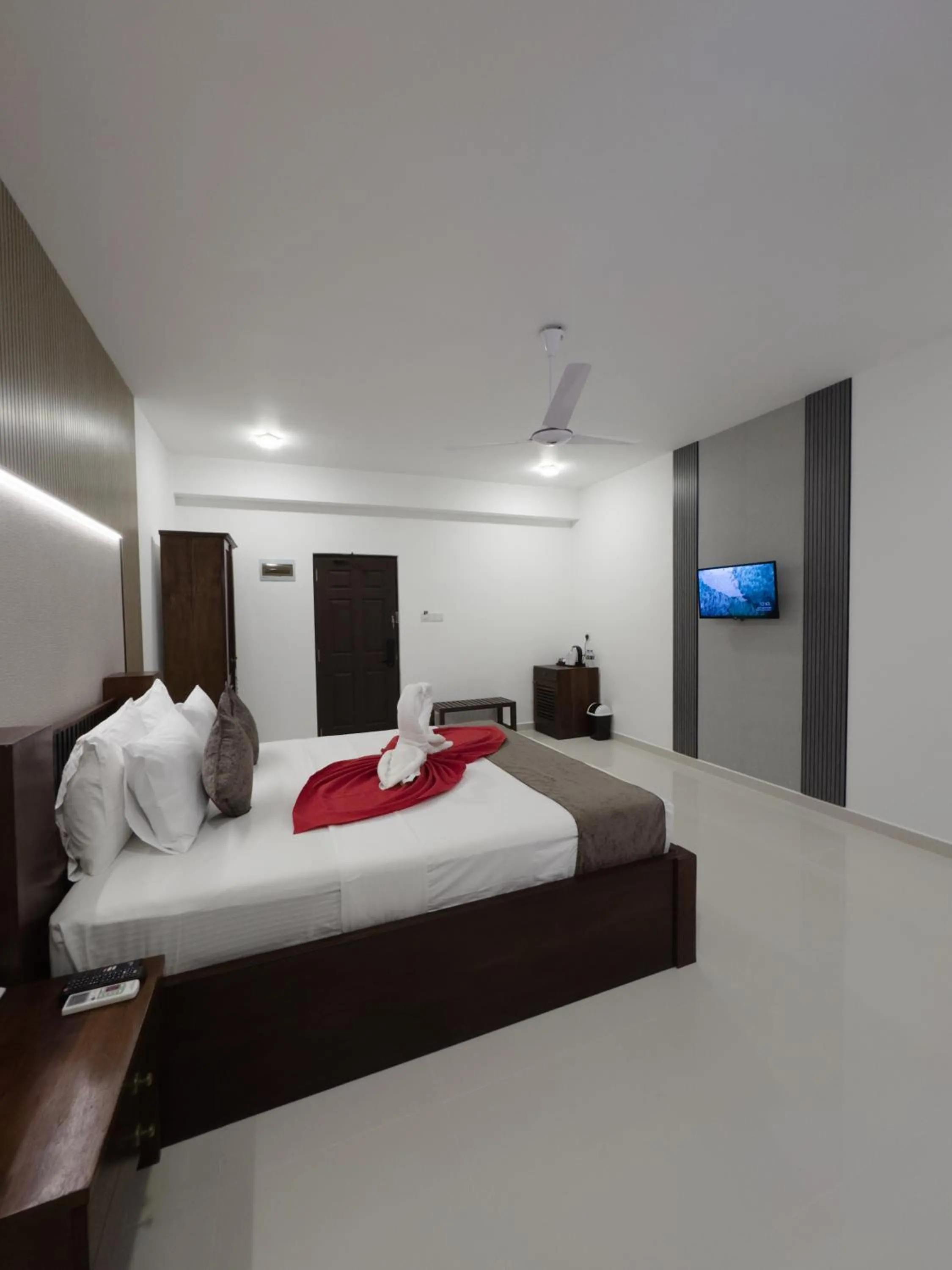 Bed in Sevonra Beach Resort
