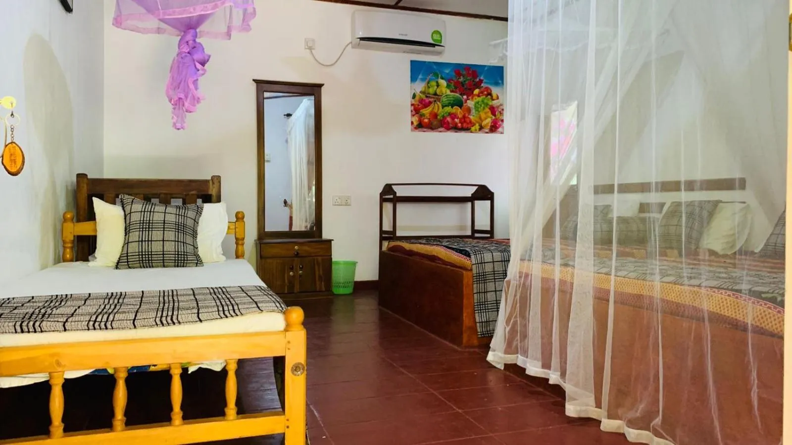 Family, Bed in Sisira Natural Lodge - Sigiriya