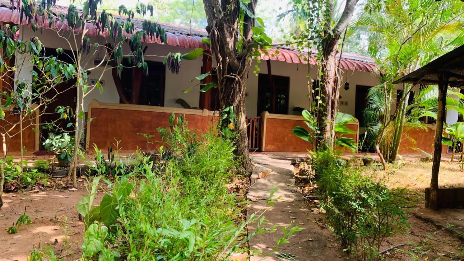 Property building in Sisira Natural Lodge - Sigiriya