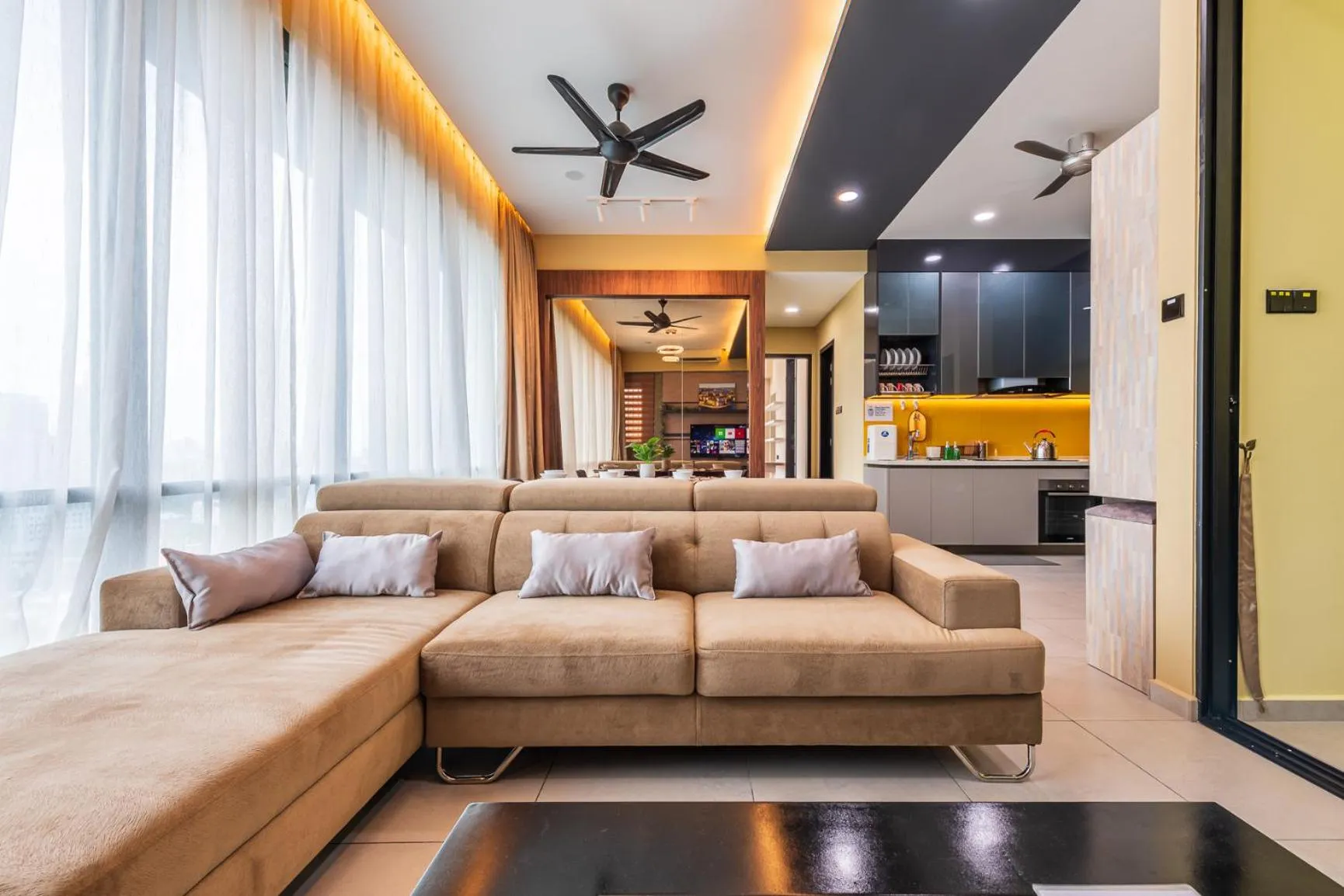 Living room in Opus Residences by Centurypro