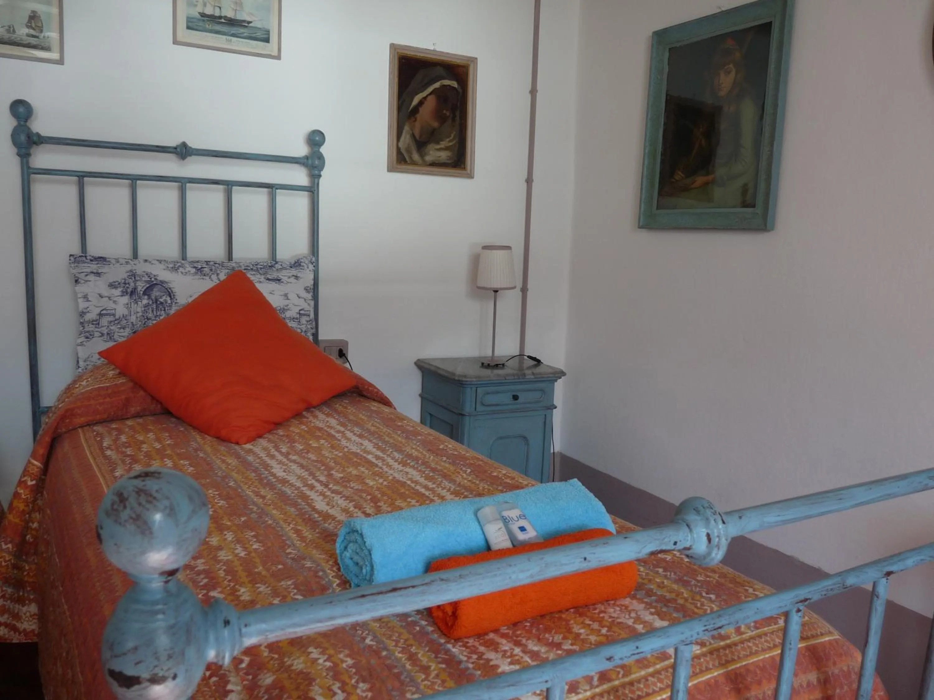 Bed in B&B "A Casa di Camilla"