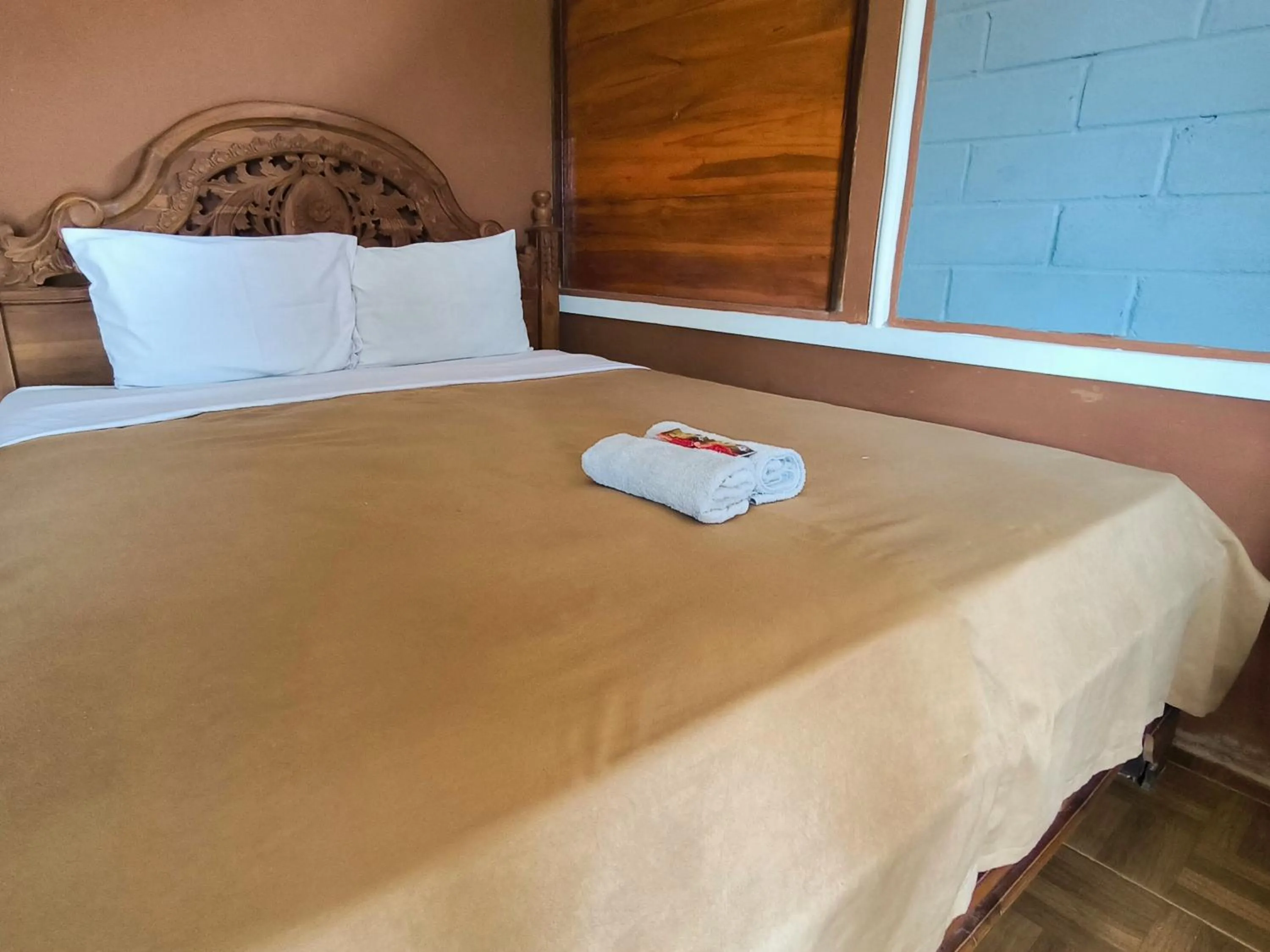 Sunrise Sea Hill Cottages