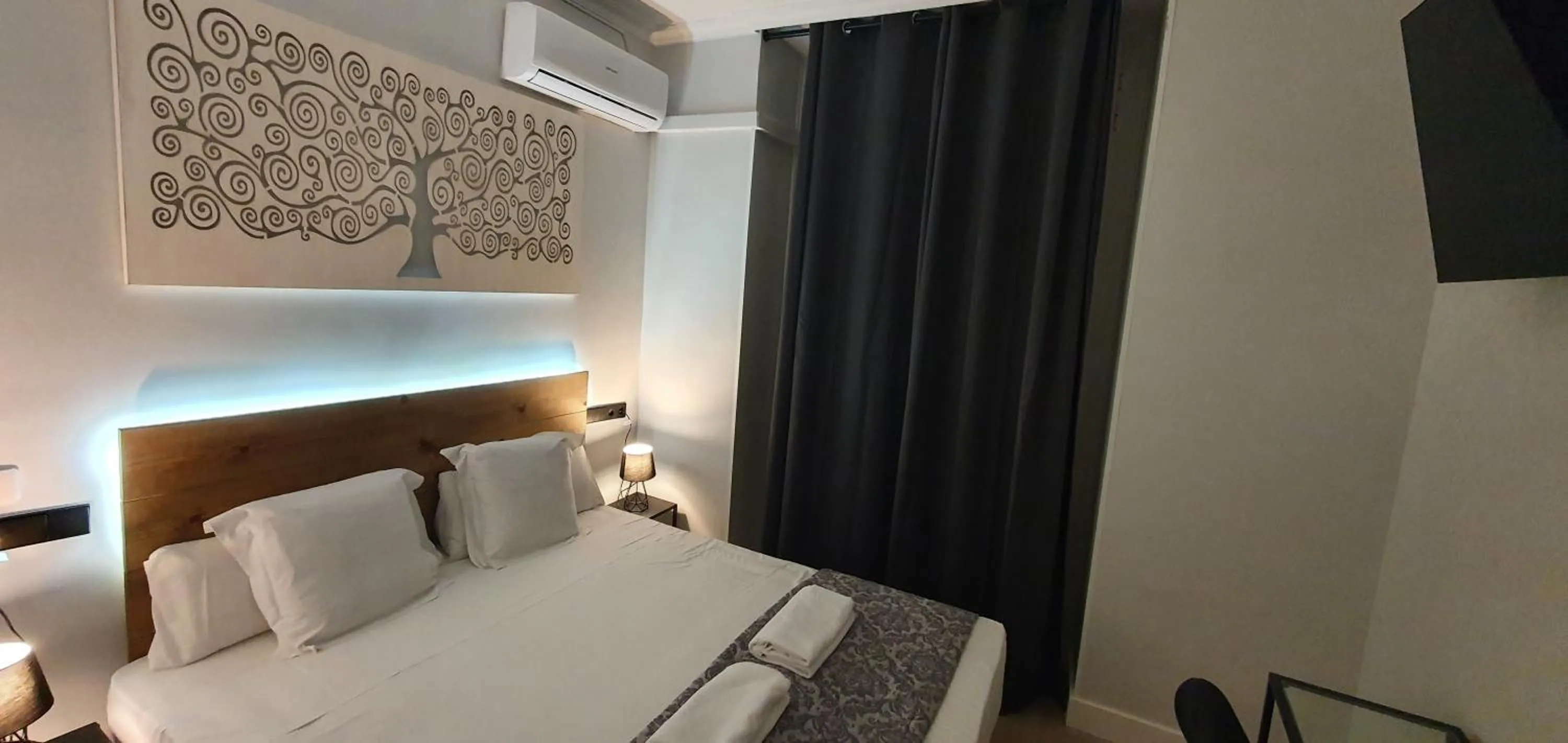 Bed in CH Otello Rooms I - Madrid