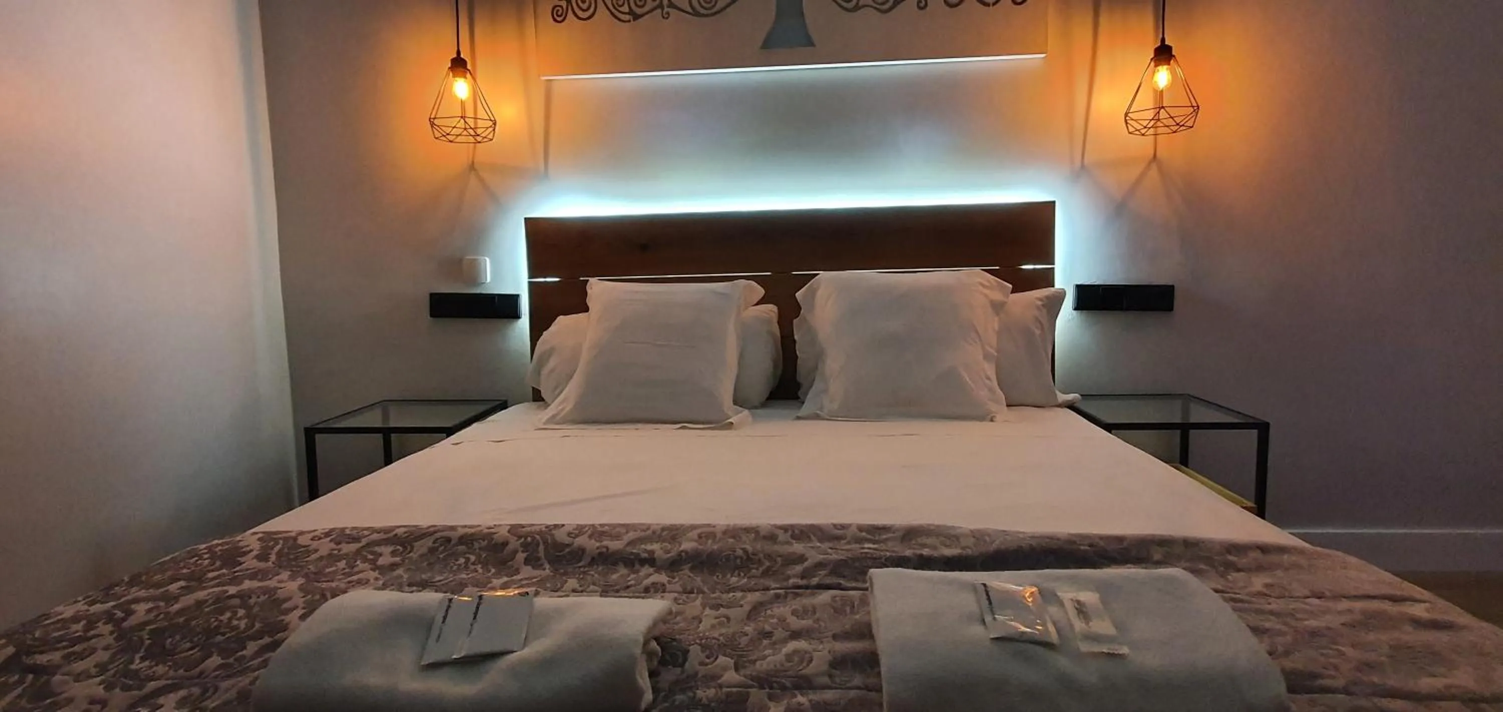 Bed in CH Otello Rooms I - Madrid