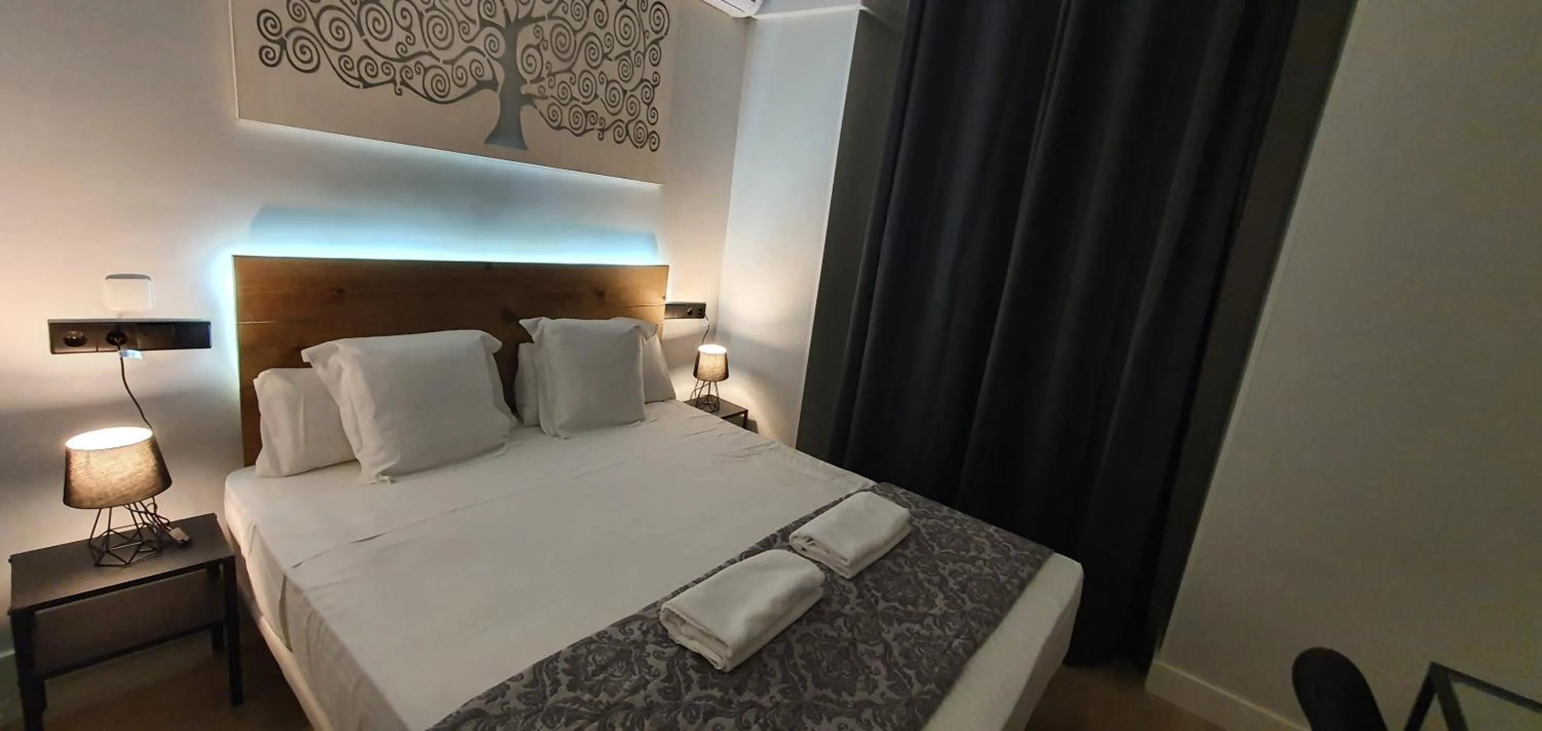 Bed in CH Otello Rooms I - Madrid