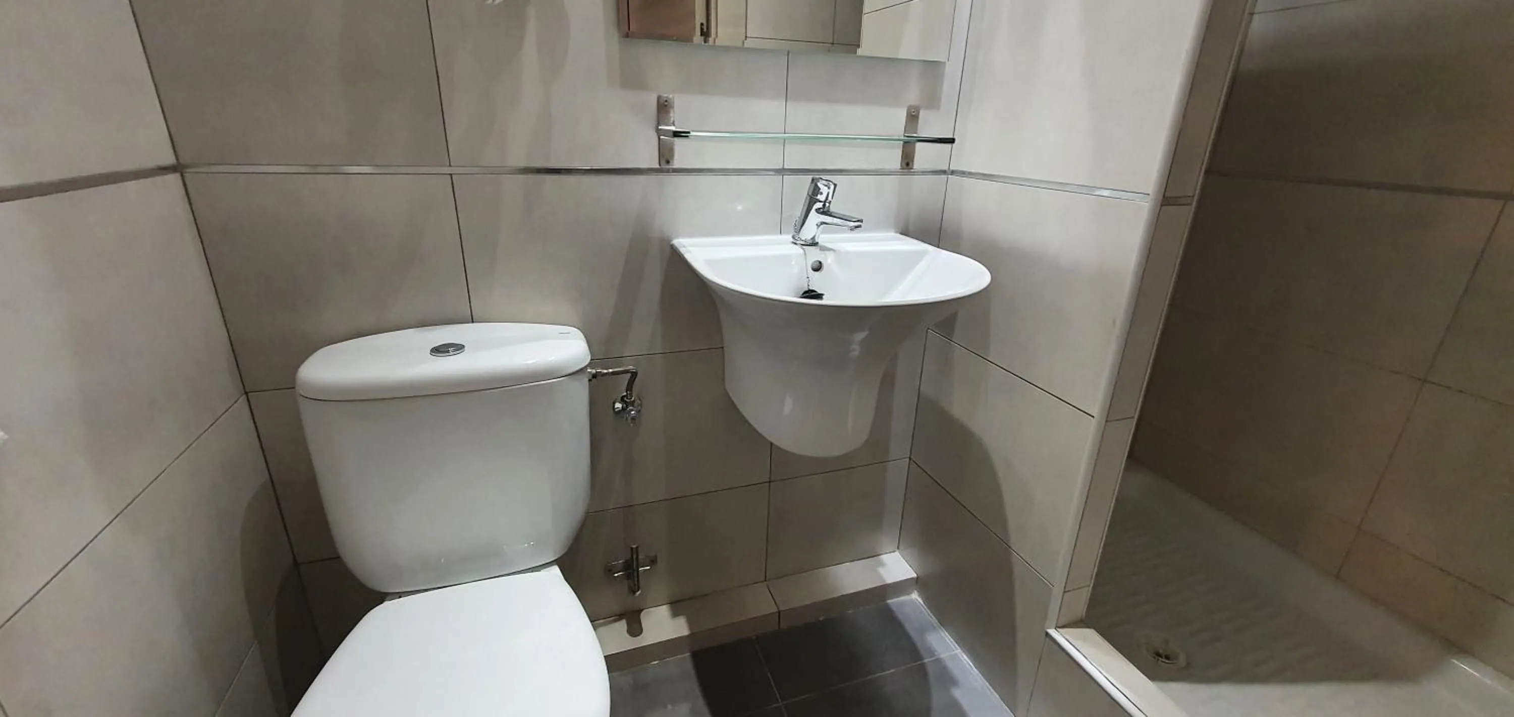 Toilet in CH Otello Rooms I - Madrid