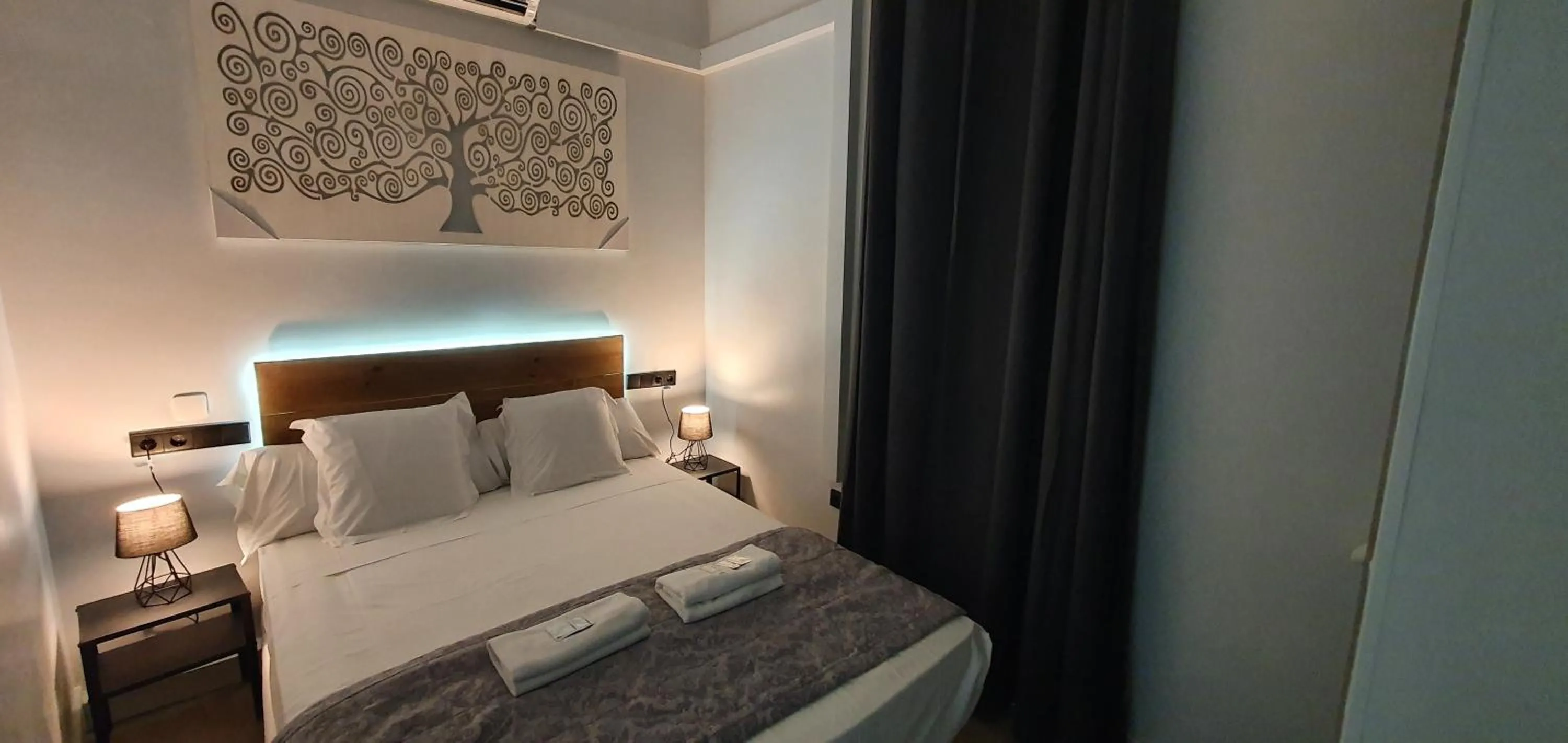 Bed in CH Otello Rooms I - Madrid