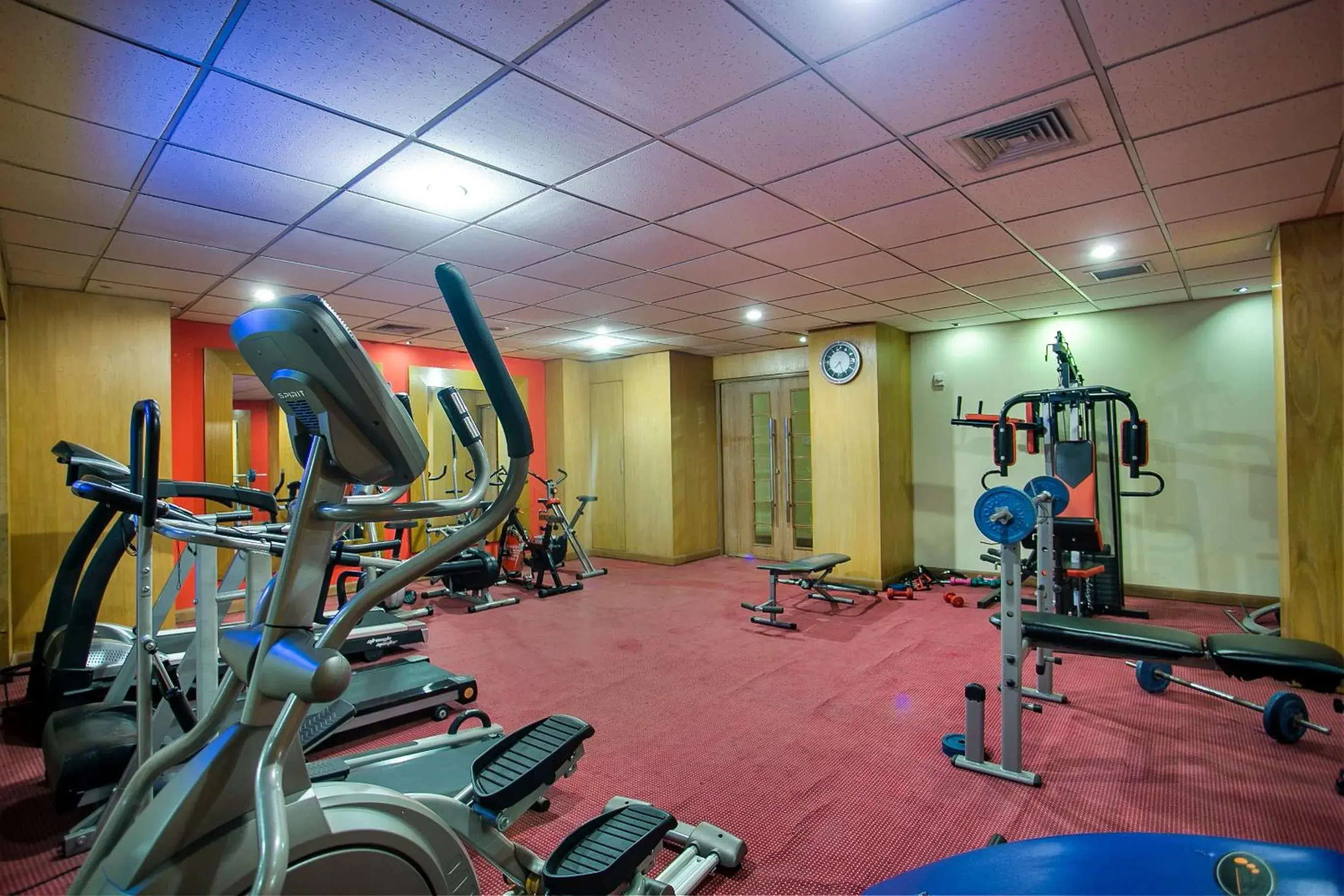 Fitness centre/facilities in Rose View Hotel Fitness centre/facilities in Rose View Hotel
