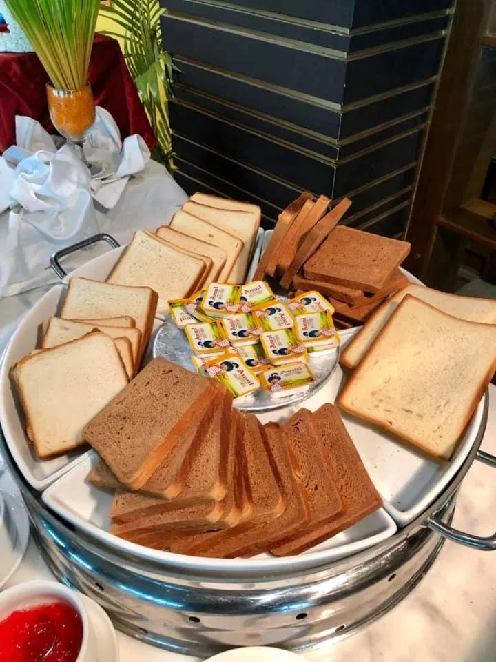 Breakfast in Rose View Hotel