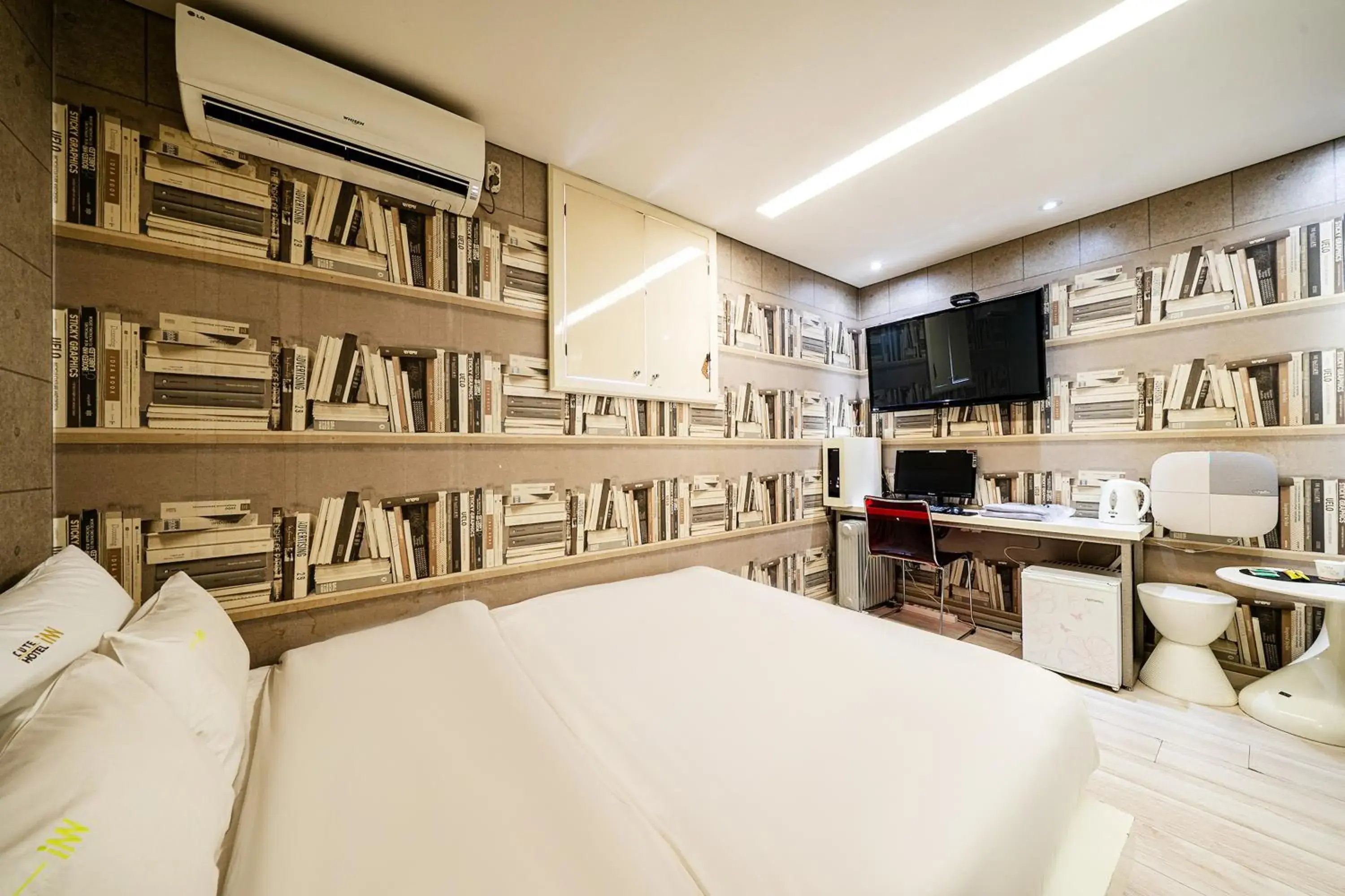 Bed in In Hotel Seoul Bed in In Hotel Seoul