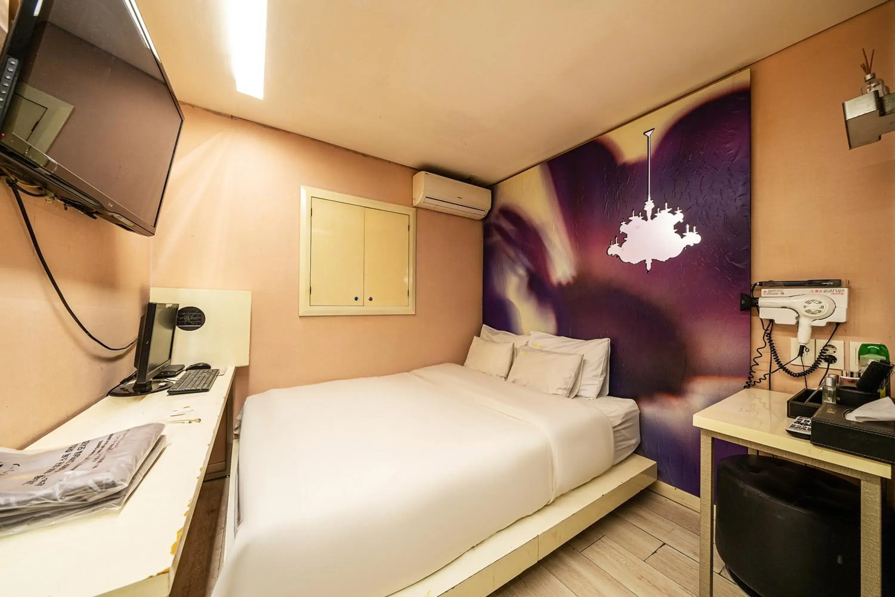 Bed in In Hotel Seoul Bed in In Hotel Seoul