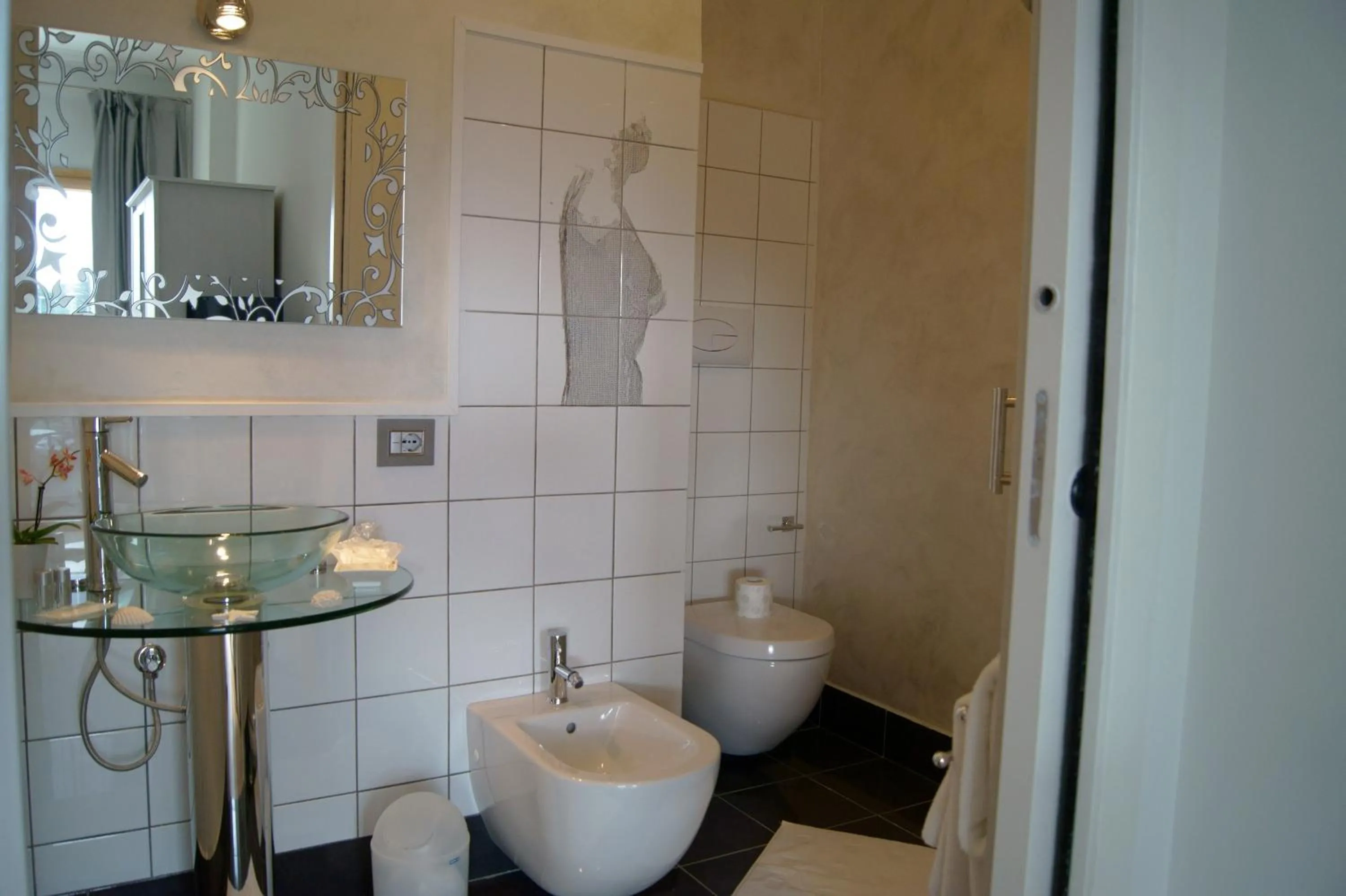 Bathroom in Baia Di Ognina