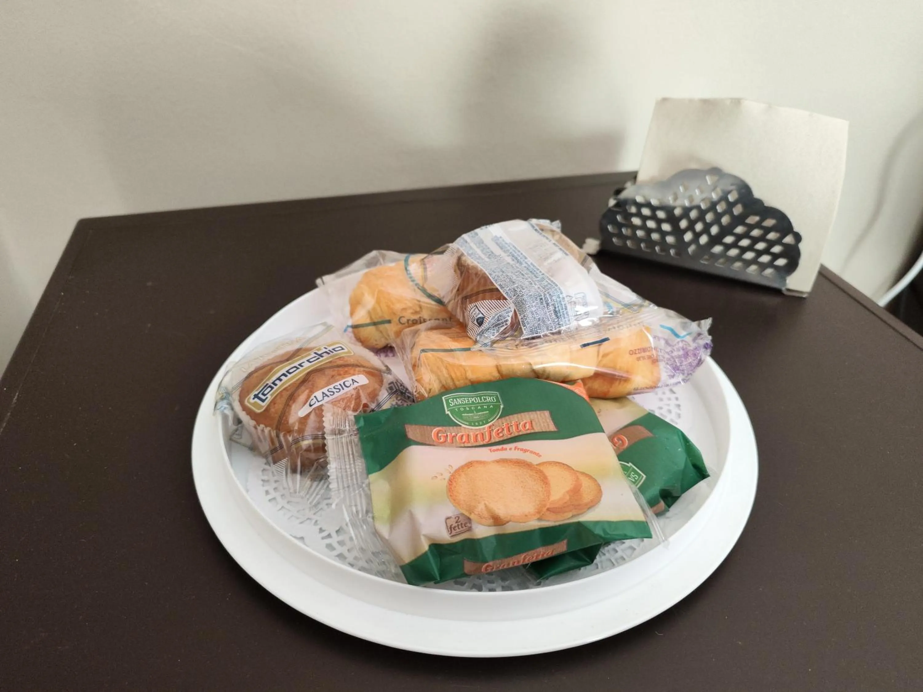 Breakfast in Le Grotte