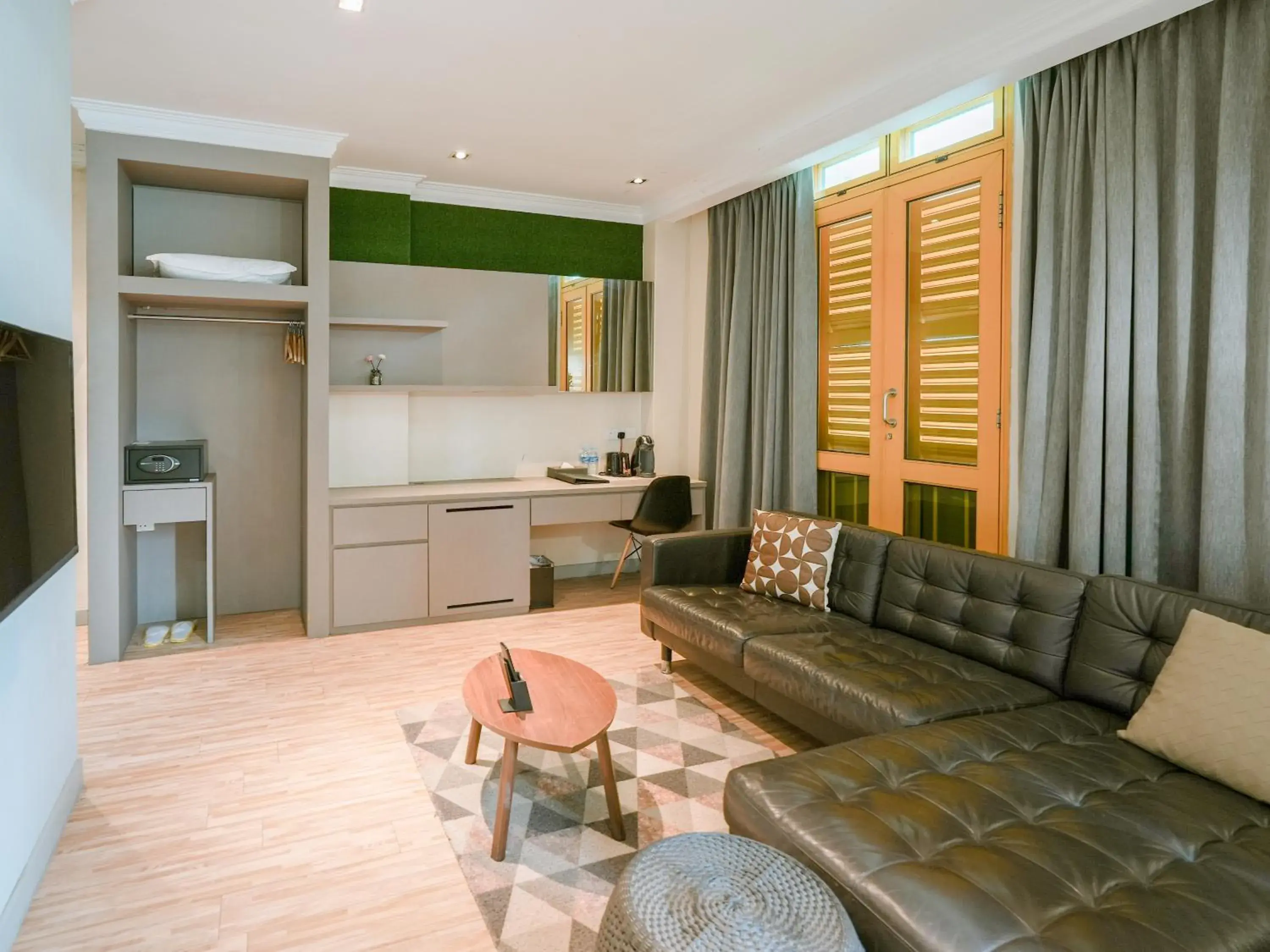 Suite Room, Window- Balcony in A Hotel Joo Chiat Suite Room, Window- Balcony in A Hotel Joo Chiat