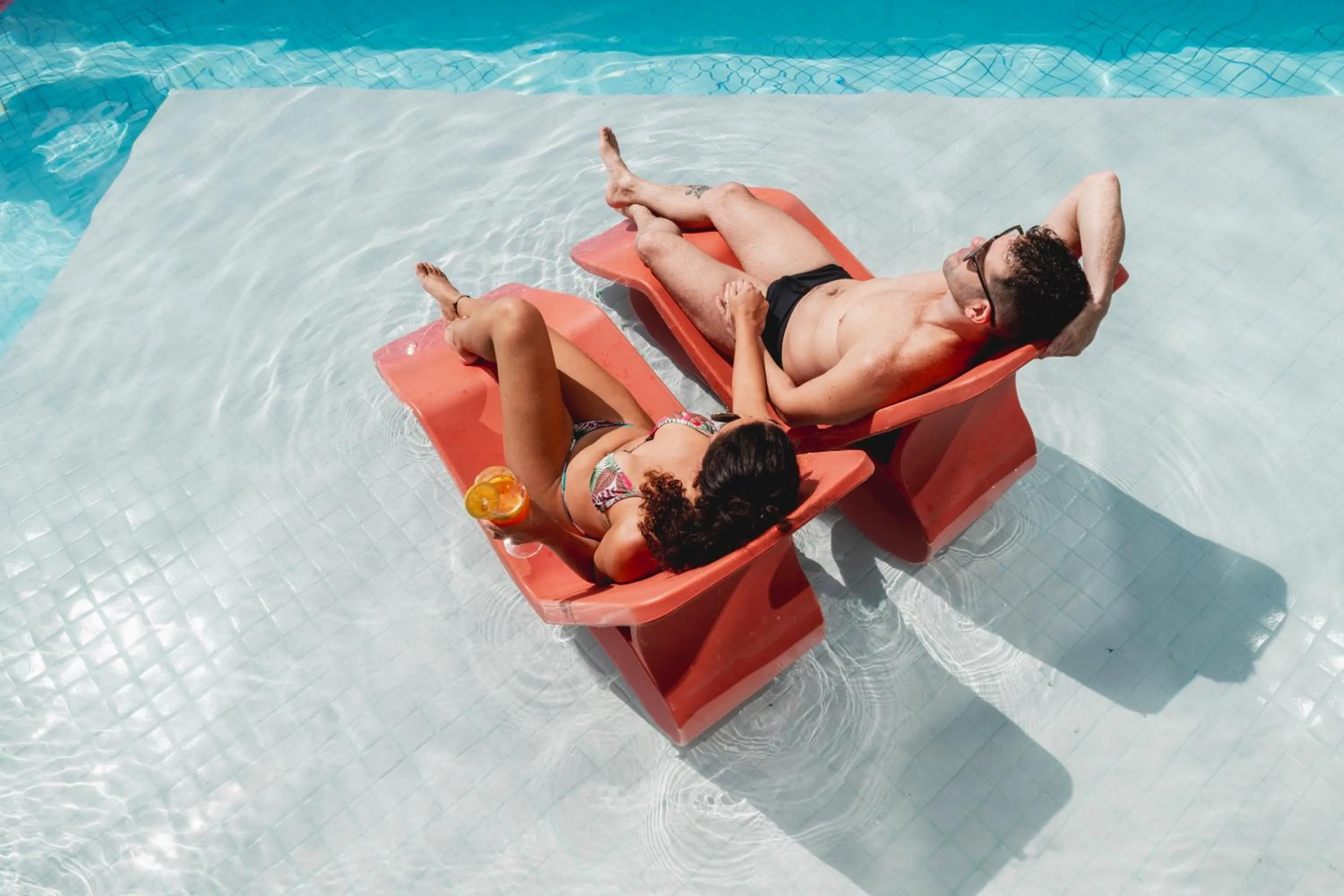 Swimming pool in Trade Hotel