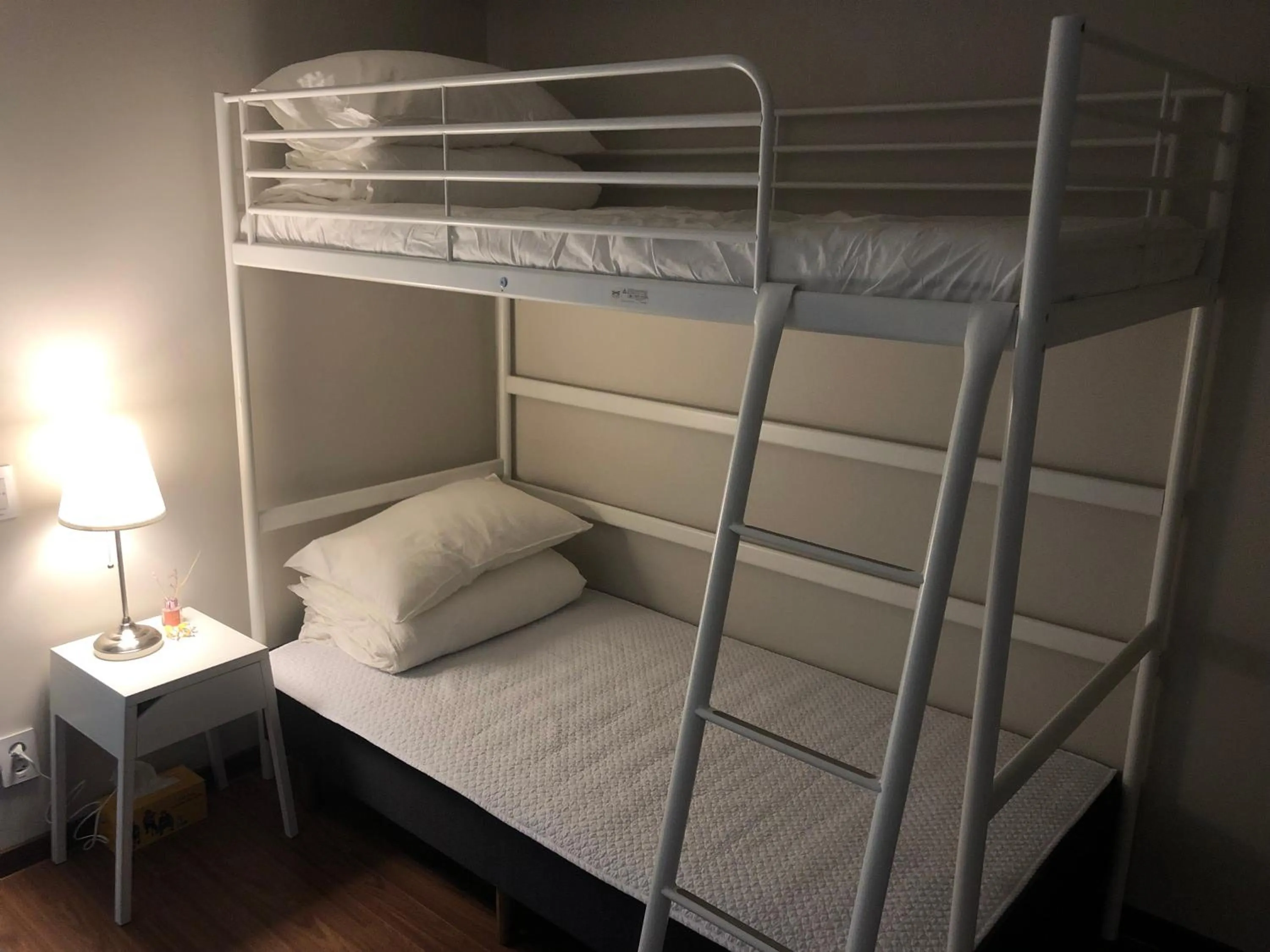 Bed in Yeonhuijang - YH Guesthouse