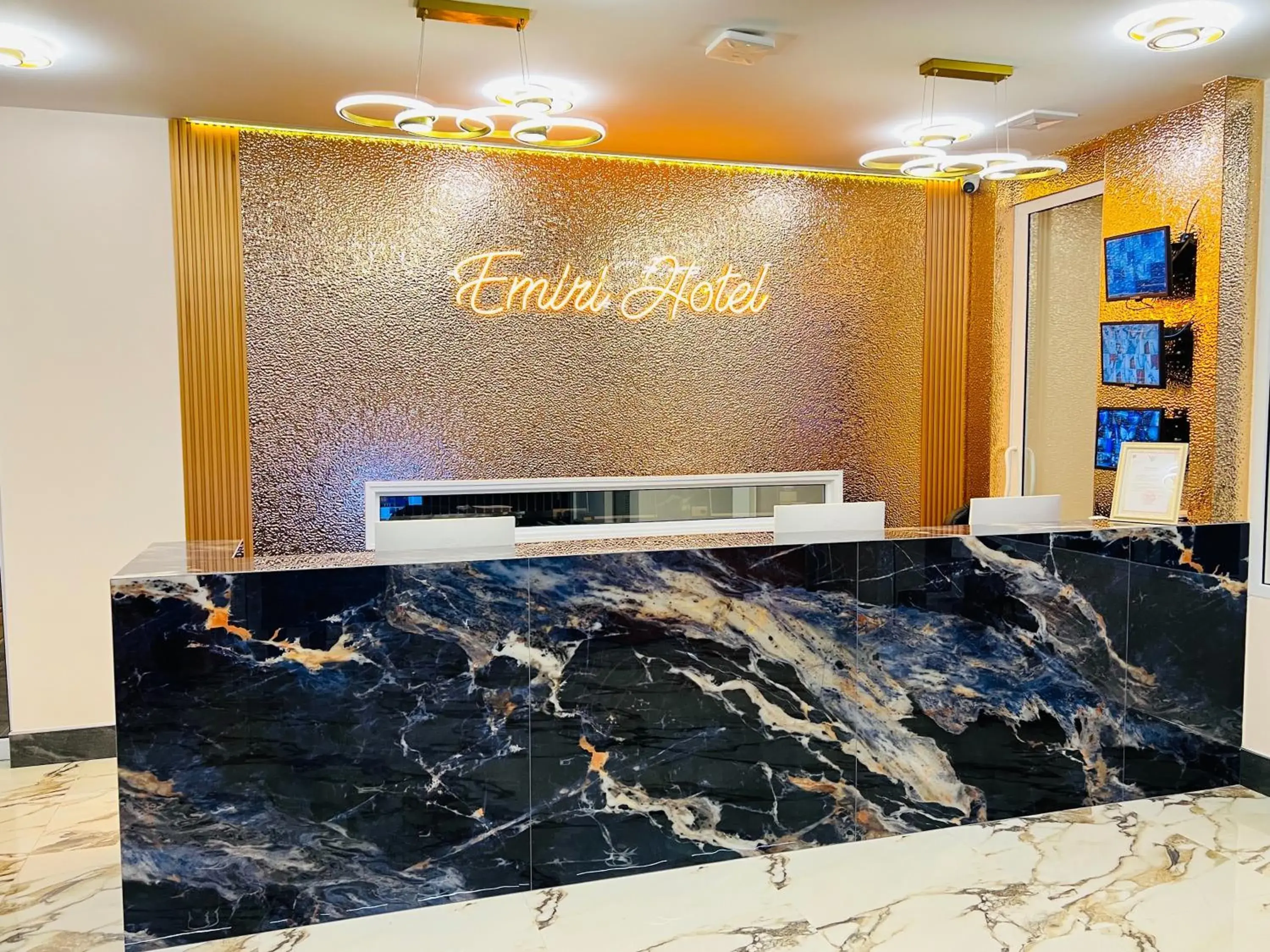 Emiri Hotel - Nana Bangkok Emiri Hotel - Nana Bangkok