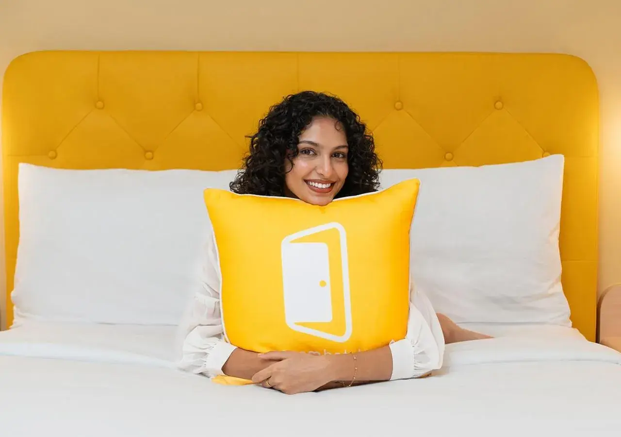 Bedroom, Bed in Bloom Hotel - Jayanagar Bedroom, Bed in Bloom Hotel - Jayanagar