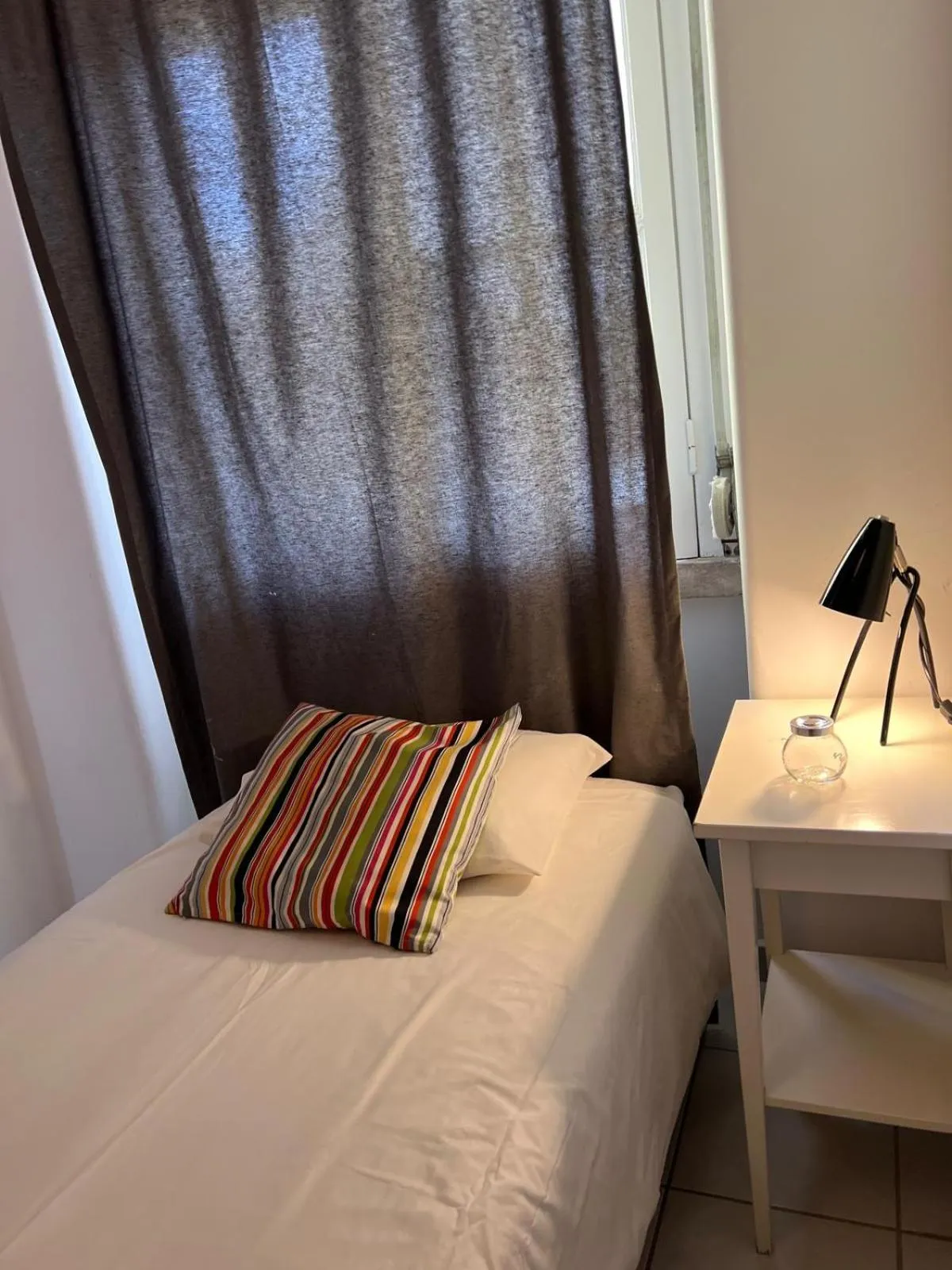 Bedroom, Bed in Alvalade II Airport Guest House