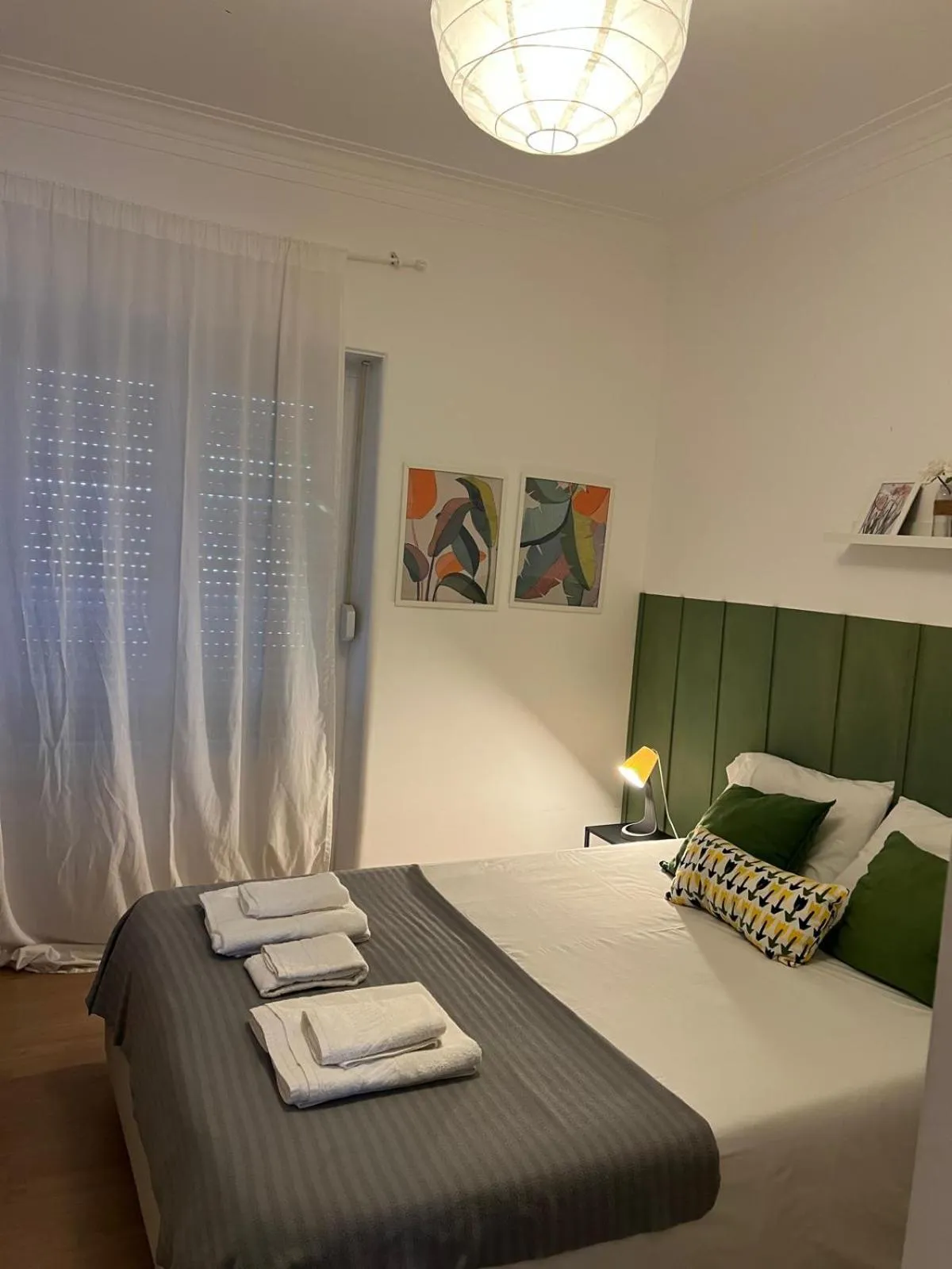 Bed in Alvalade II Airport Guest House