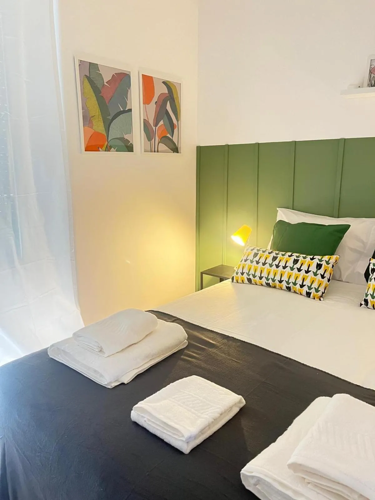 Bed in Alvalade II Airport Guest House