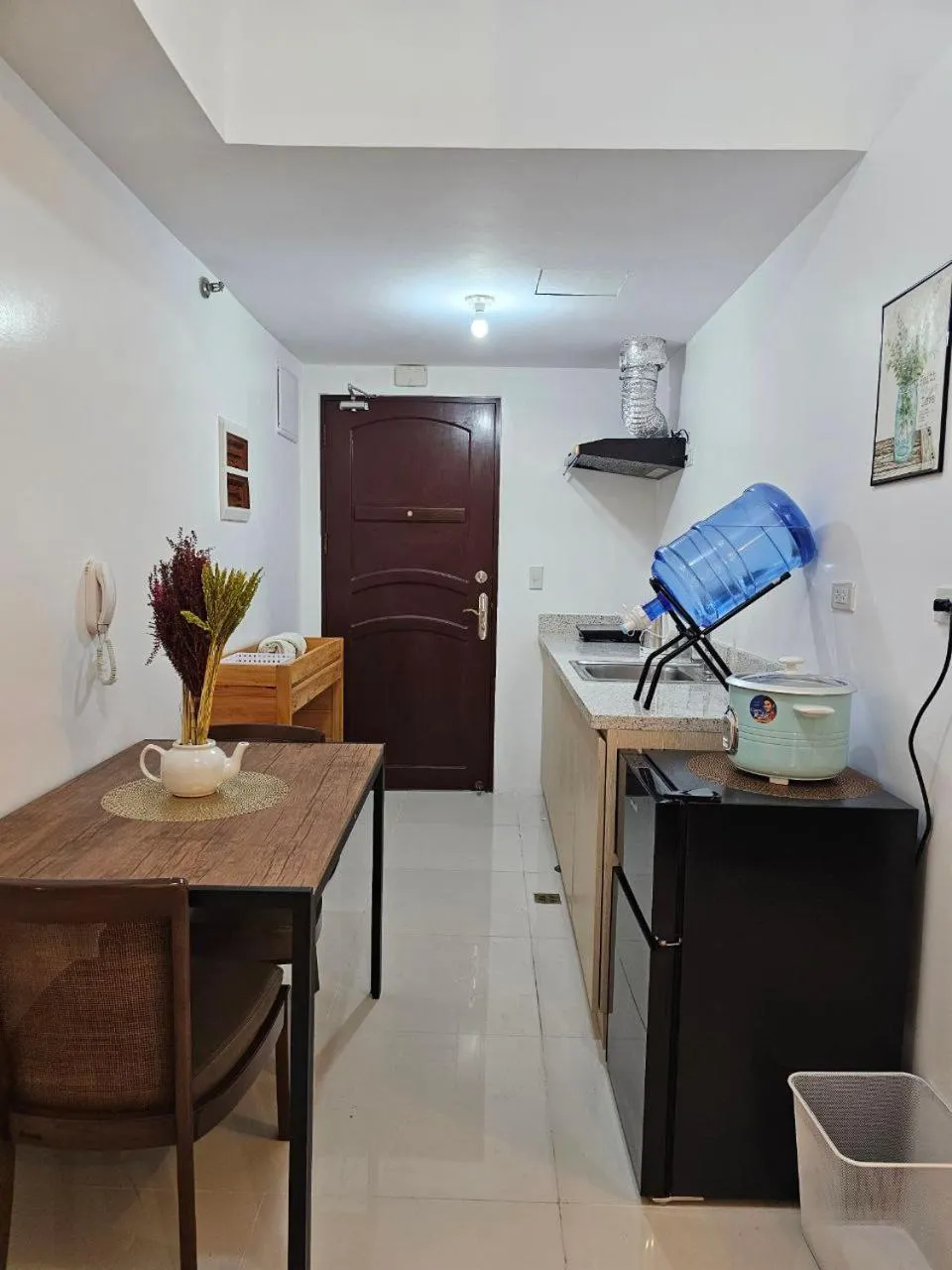 Kitchen or kitchenette in V Cozy Unit