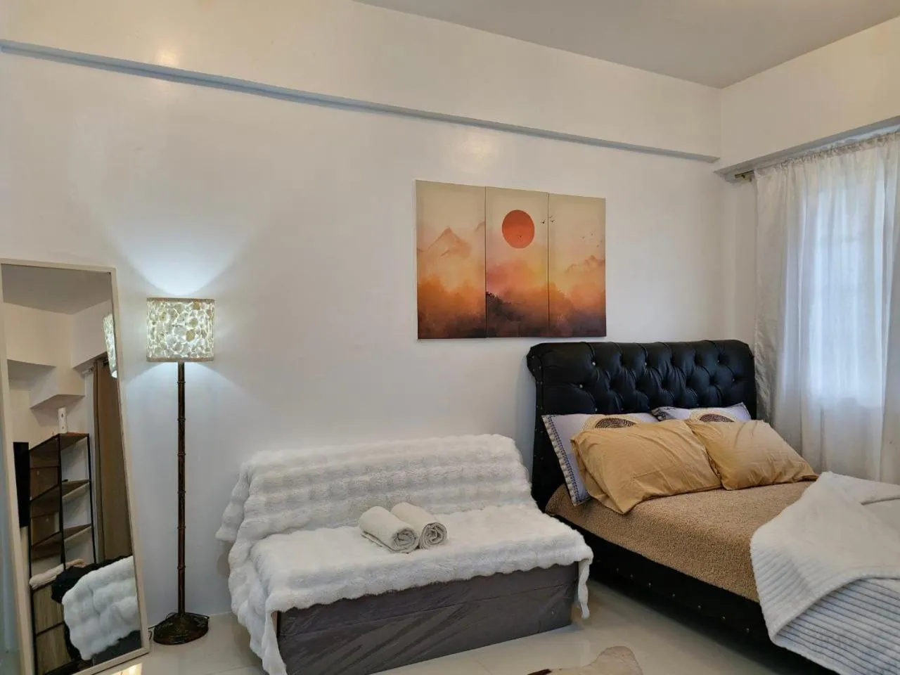 Bed in V Cozy Unit