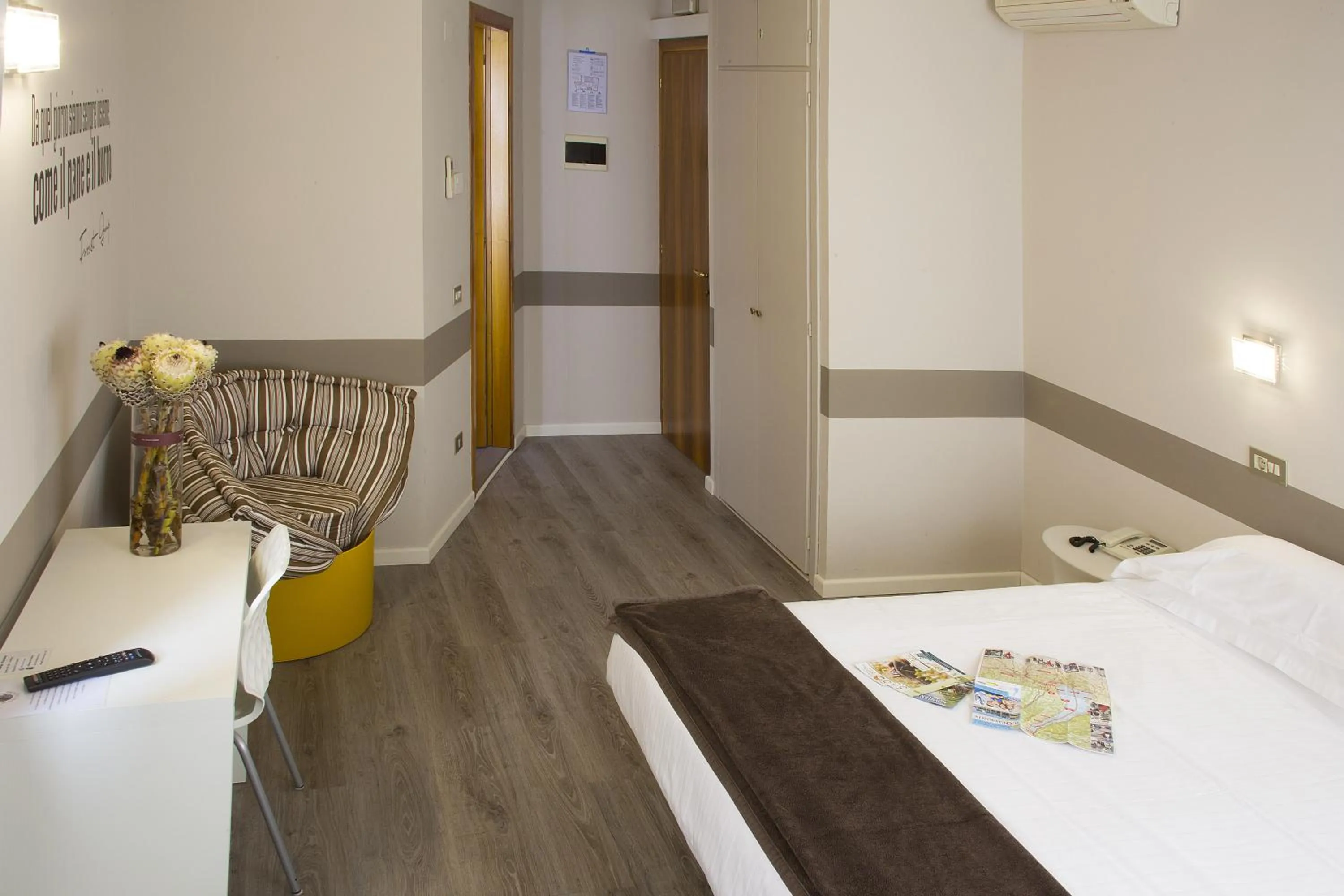 Bed in Albergo Al Cacciatore Tortellinando