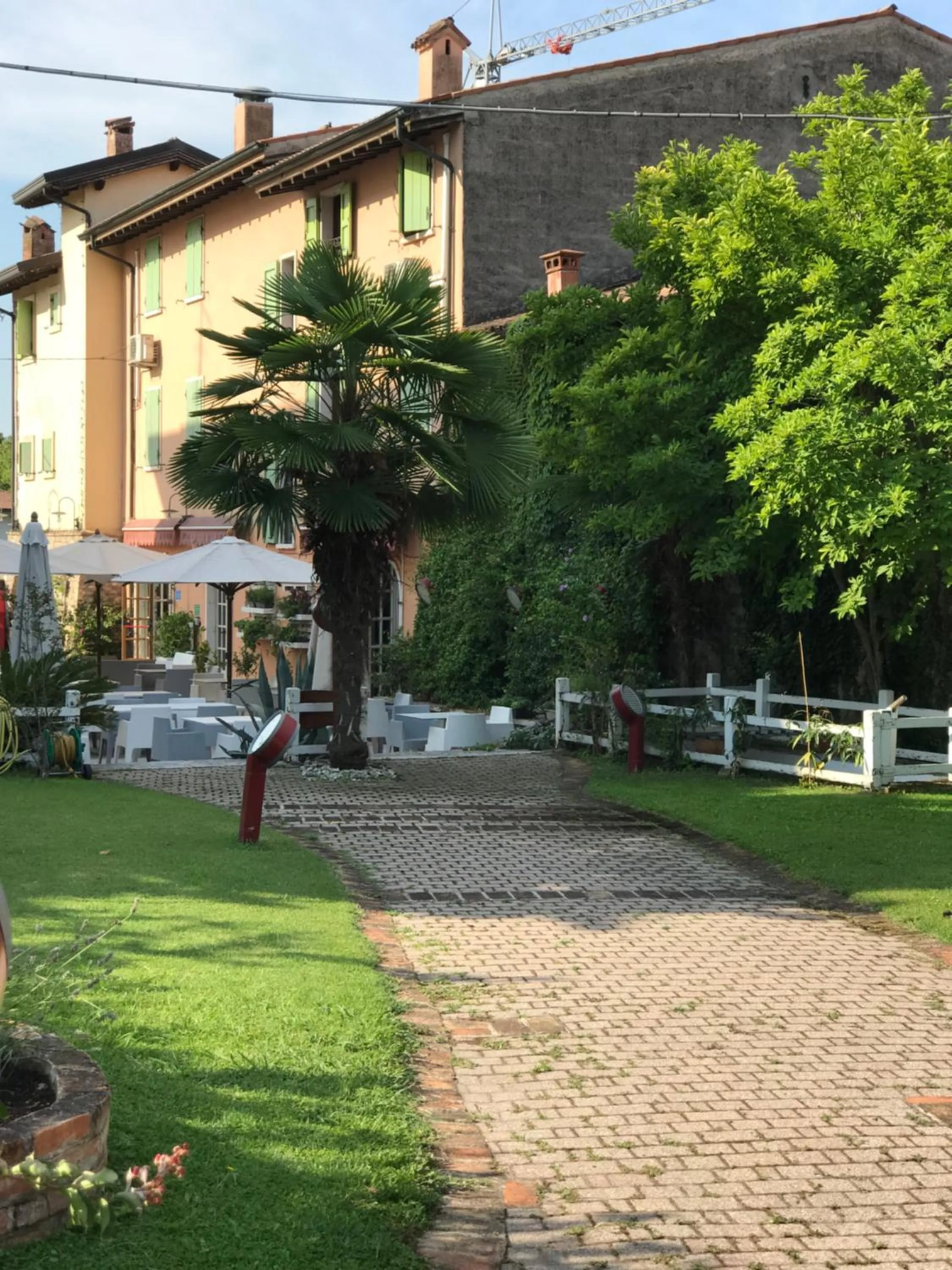 Garden in Albergo Al Cacciatore Tortellinando