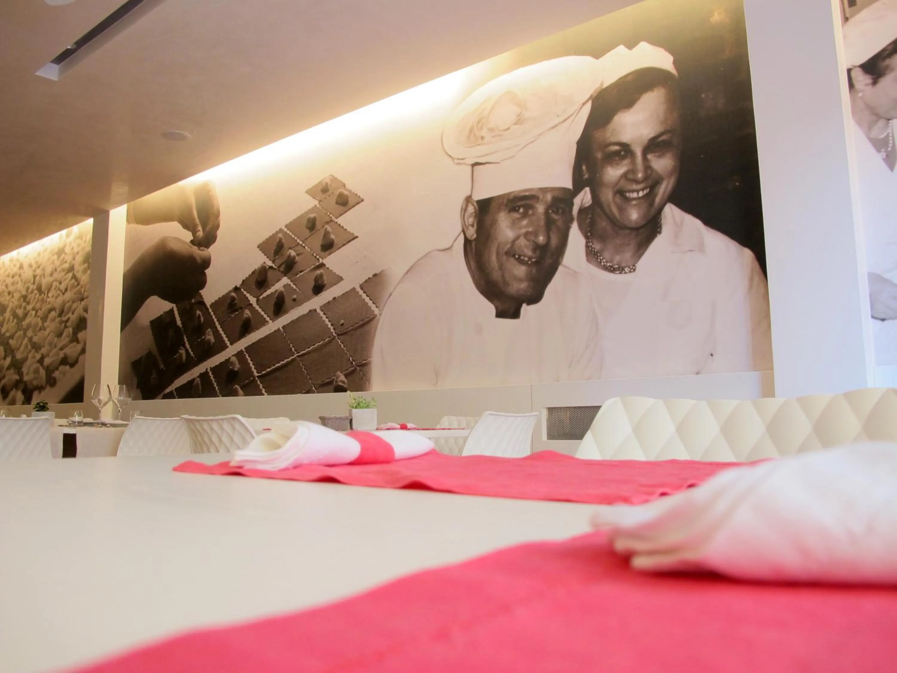 Lounge or bar in Albergo Al Cacciatore Tortellinando