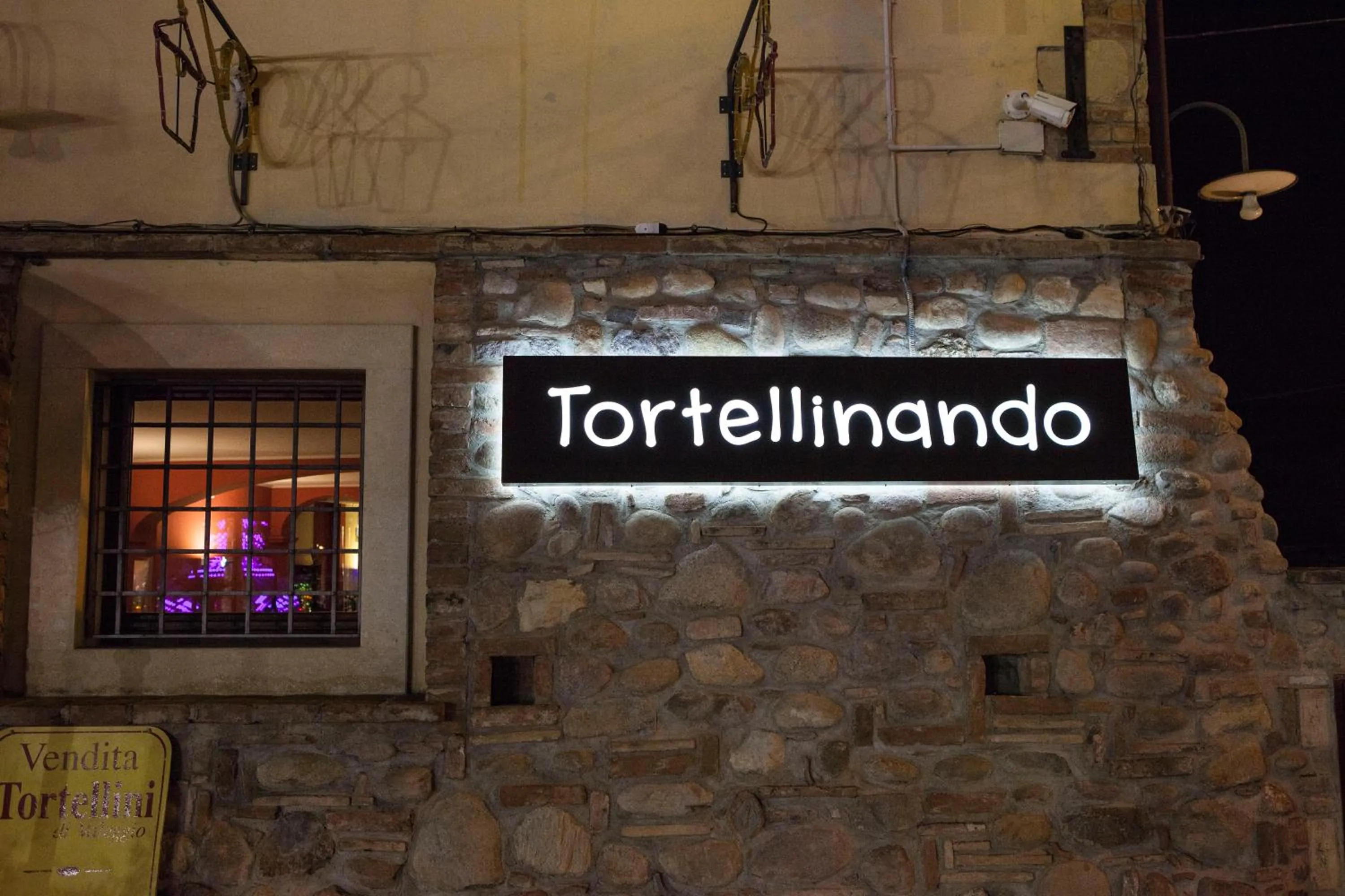 Property building in Albergo Al Cacciatore Tortellinando