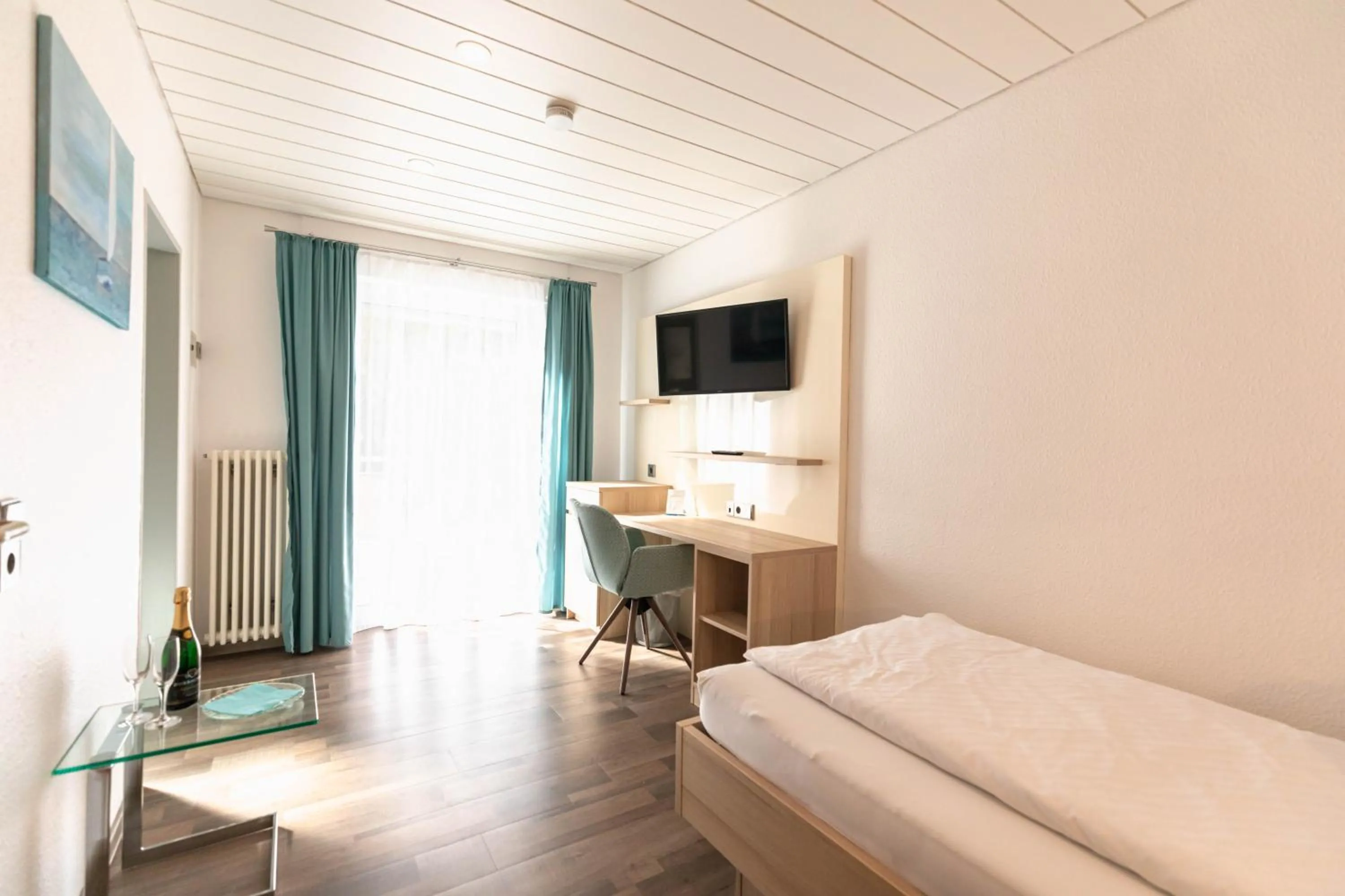 Photo of the whole room, Bed in Hotel Christine
