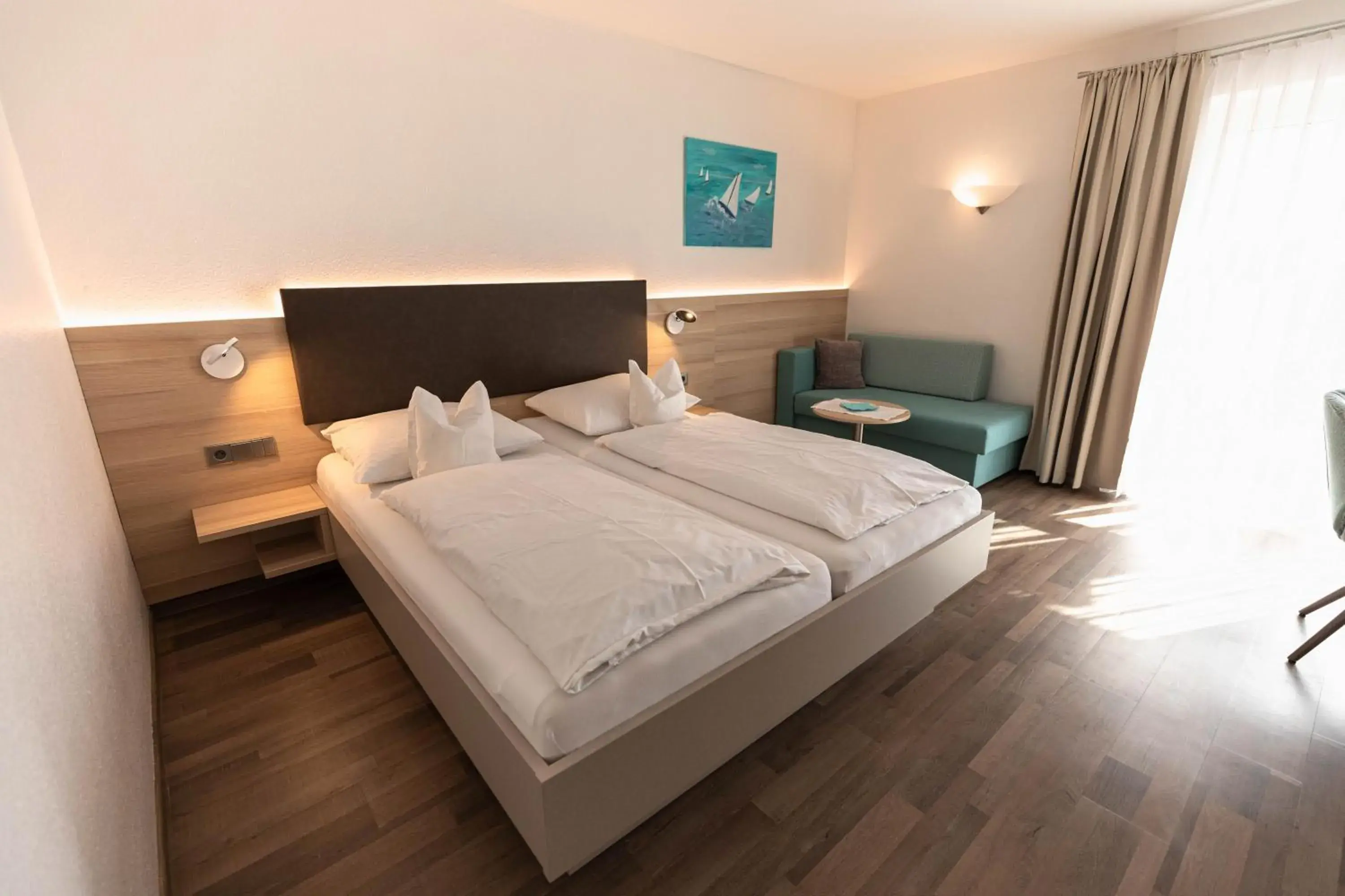 Large Double Room - single occupancy in Hotel Christine Large Double Room - single occupancy in Hotel Christine